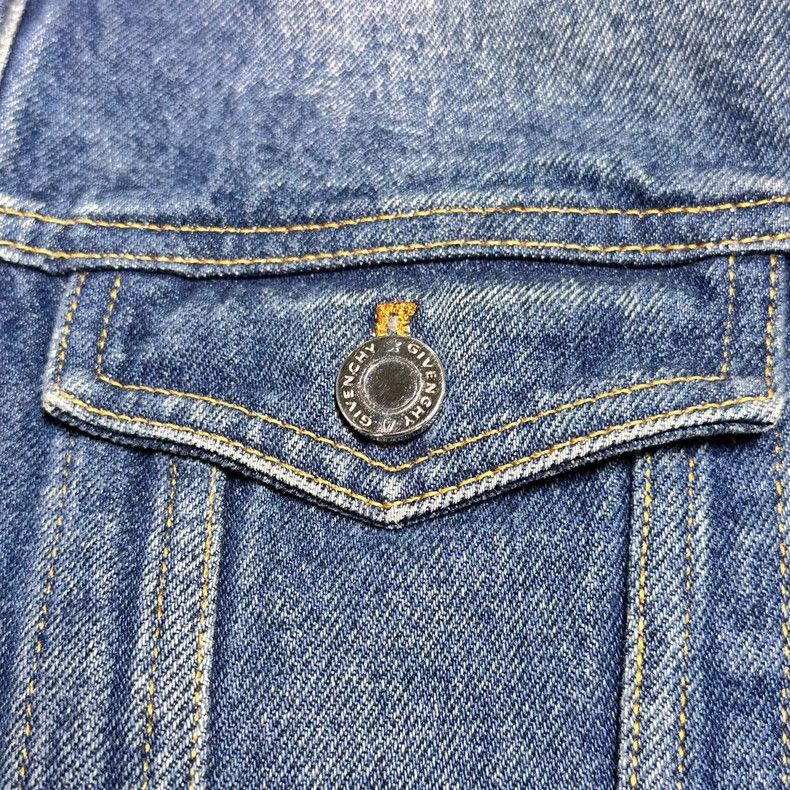 Givenchy Givenchy Back Embroidered Denim Jacket Size US M / EU 48-50 / 2 - 5 Thumbnail