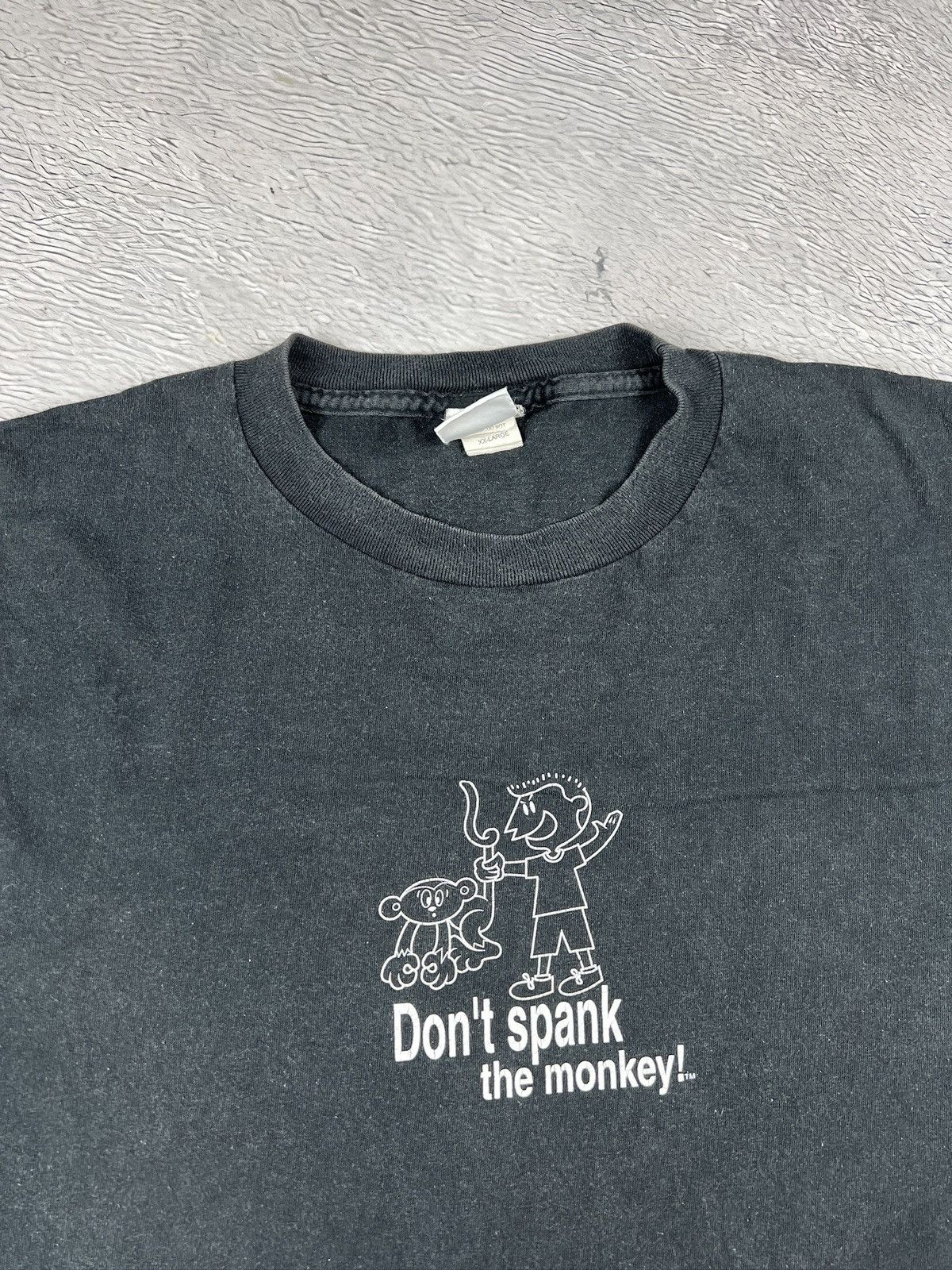 Band Tees × Vintage Vintage 90s Funny Don’t Spank Monkey t shirt Size US XXL / EU 58 / 5 - 2 Thumbnail