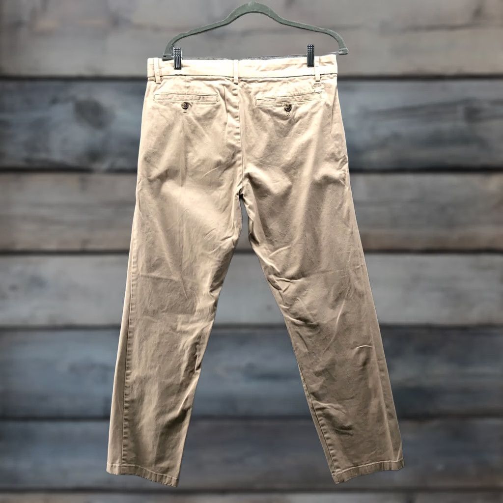 Banana Republic Banana Republic Straight Slim Chino Pants Mens 34 Beige Stretch Cotton Blend Slim Pocket Trousers Casual Workwear 34x29-30 Beige Mens Size US 34 / EU 50 - 1 Thumbnail