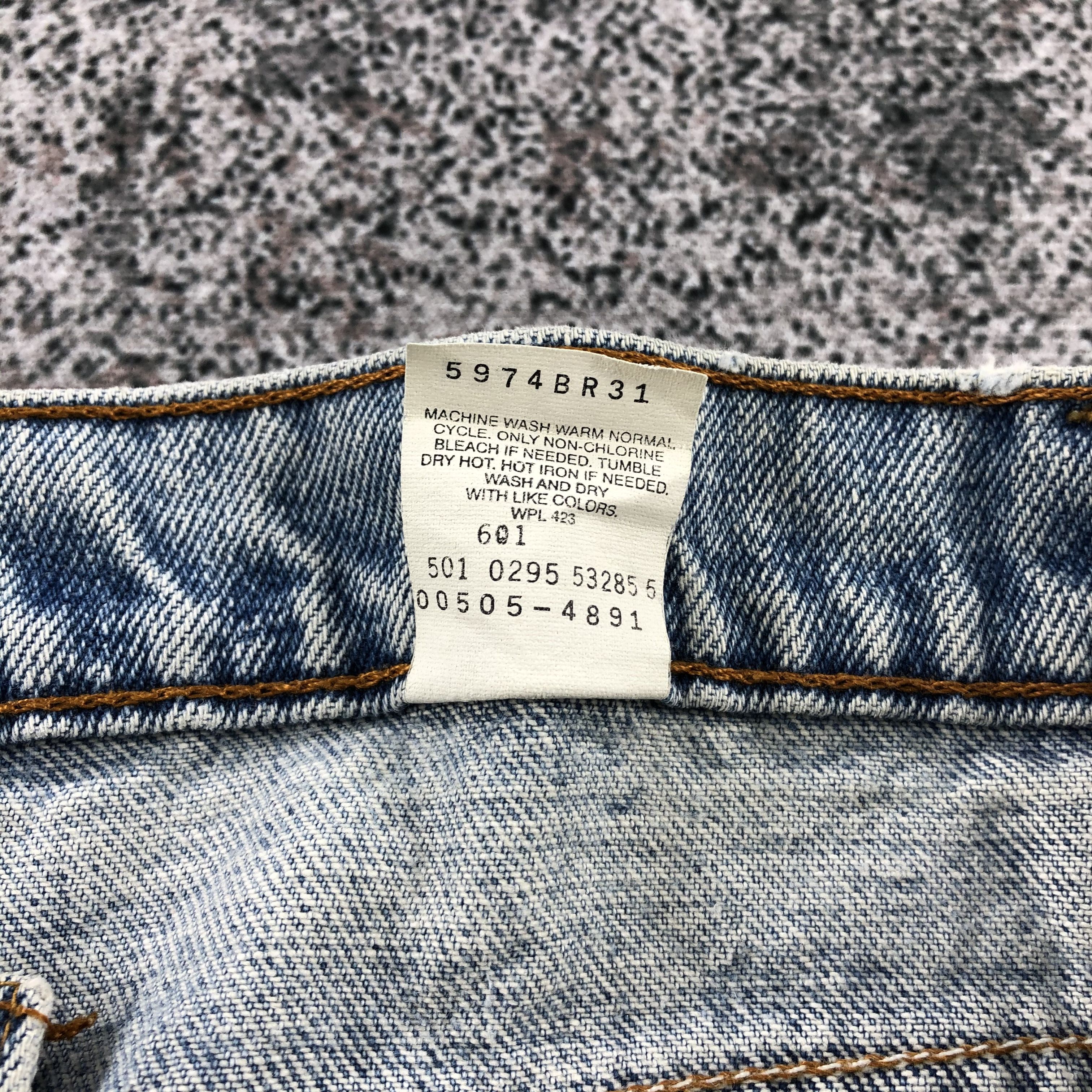 Levi's Vintage 90s Levis 505 Jeans Distress Denim KJ560 Size US 33 - 11 Thumbnail