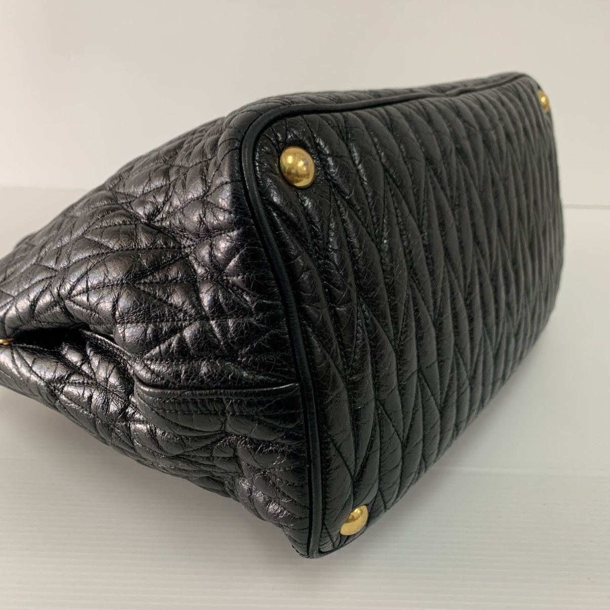 Miu Miu Miu Miu Matelasse Black Leather Shoulder Bag Size ONE SIZE - 7 Thumbnail