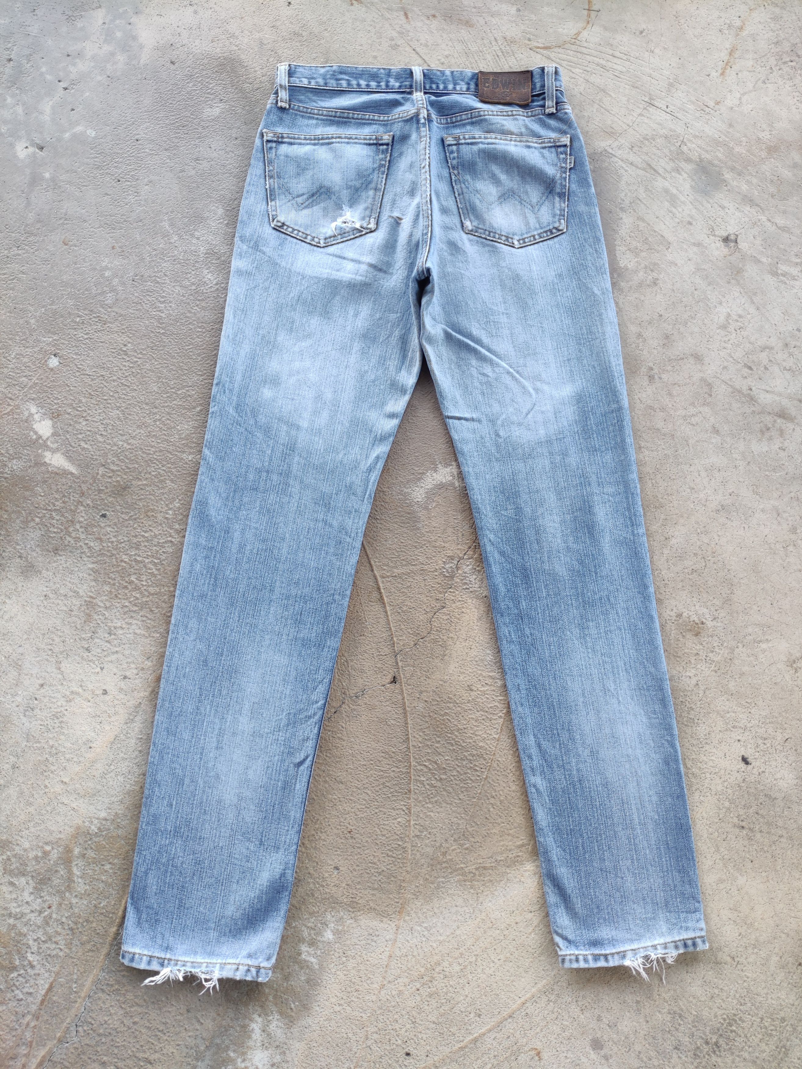 Edwin Vintage Edwin Japan Jean Distressed Faded Denim Size US 31 - 9 Thumbnail