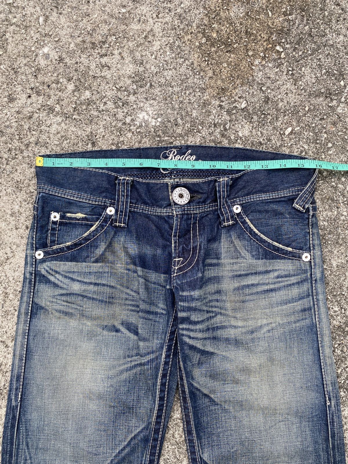 Japanese Brand Flare Rodeo Crown Japan Claw Marks Design Low Rise Denim Size US 30 / EU 46 - 4 Thumbnail