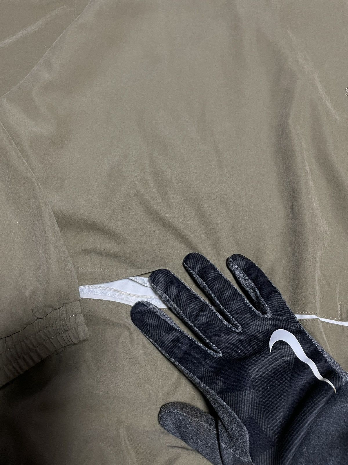 Adidas VTG 90s ADIDAS GOLF OLIVE NAVY ANORAK JKT ARCHIVE Size US L / EU 52-54 / 3 - 4 Thumbnail