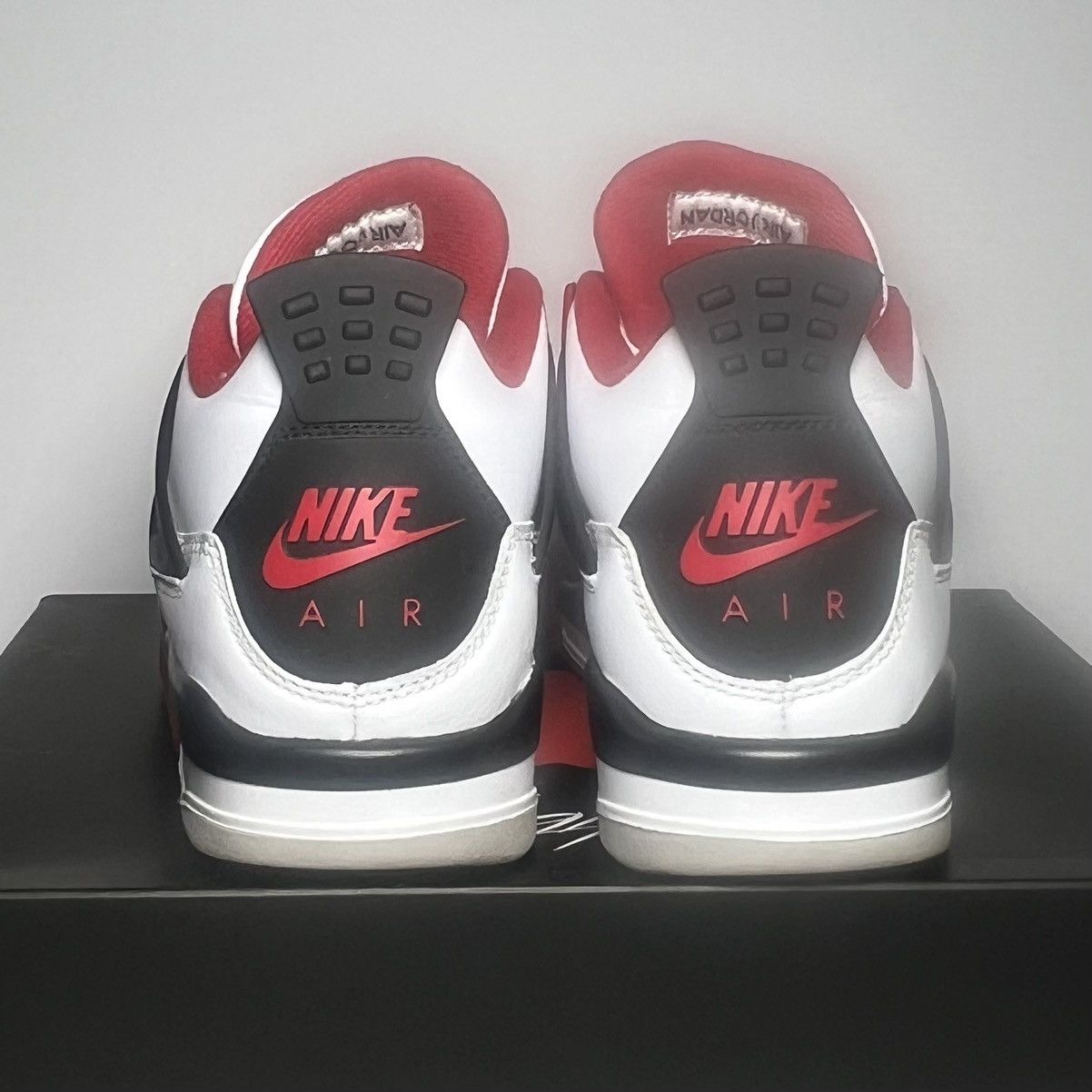 Jordan Brand Jordan 4 Retro ‘Fire Red’ Size US 7 / EU 40 - 6 Thumbnail