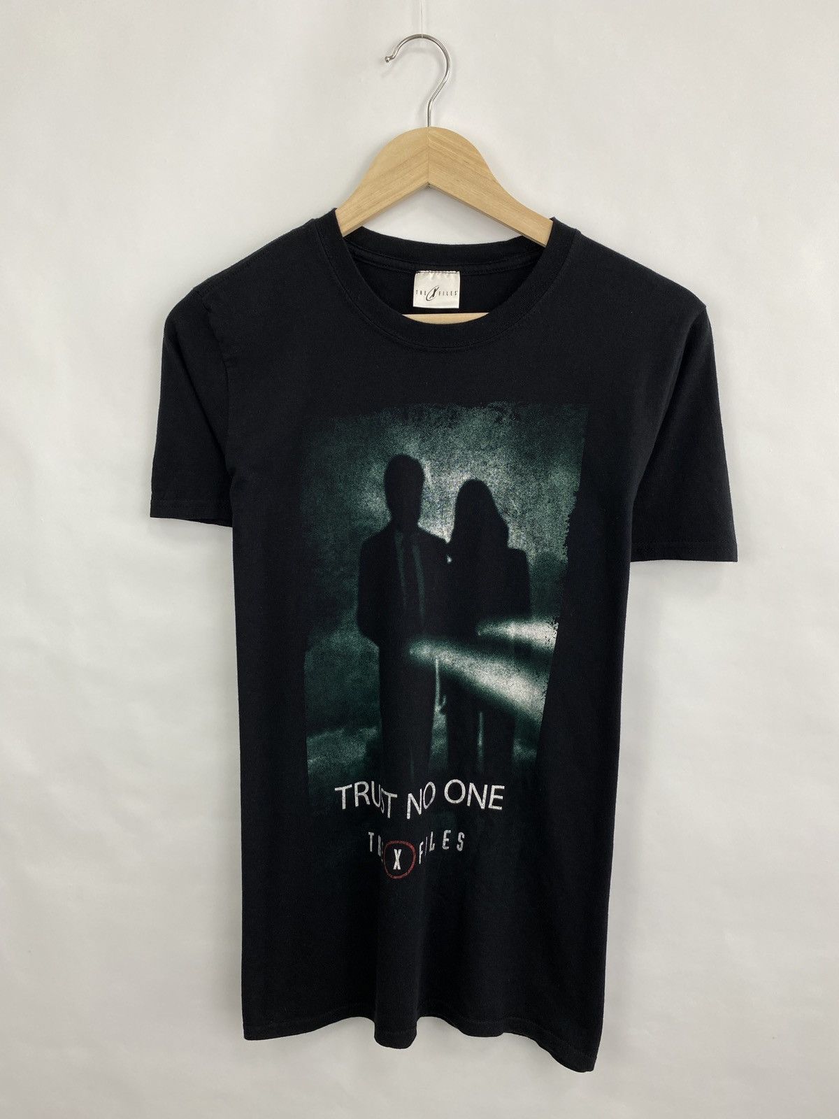 Vintage Vintage The X Files Trust No One Movie T-Shirt Y2K Tarantino Size US M / EU 48-50 / 2 - 3 Thumbnail