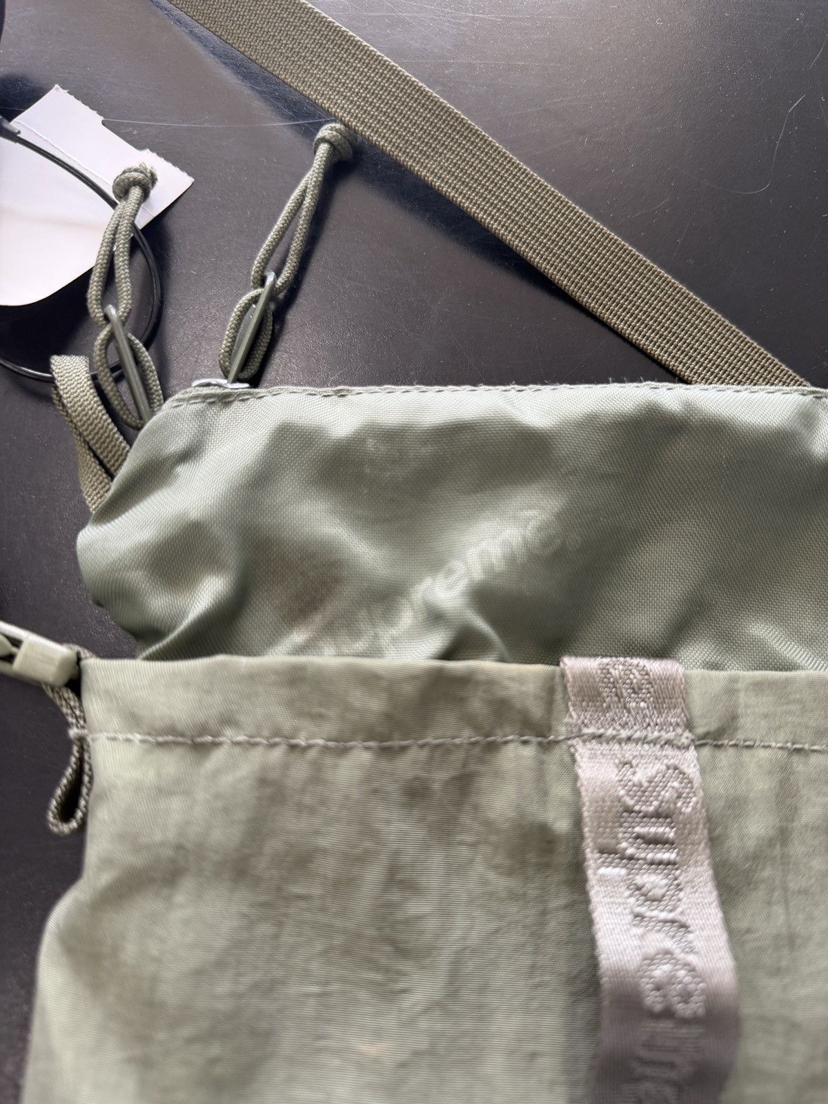 Supreme SUPREME NECK POUCH BAG OLIVE GREEN FW20 Size ONE SIZE - 3 Thumbnail