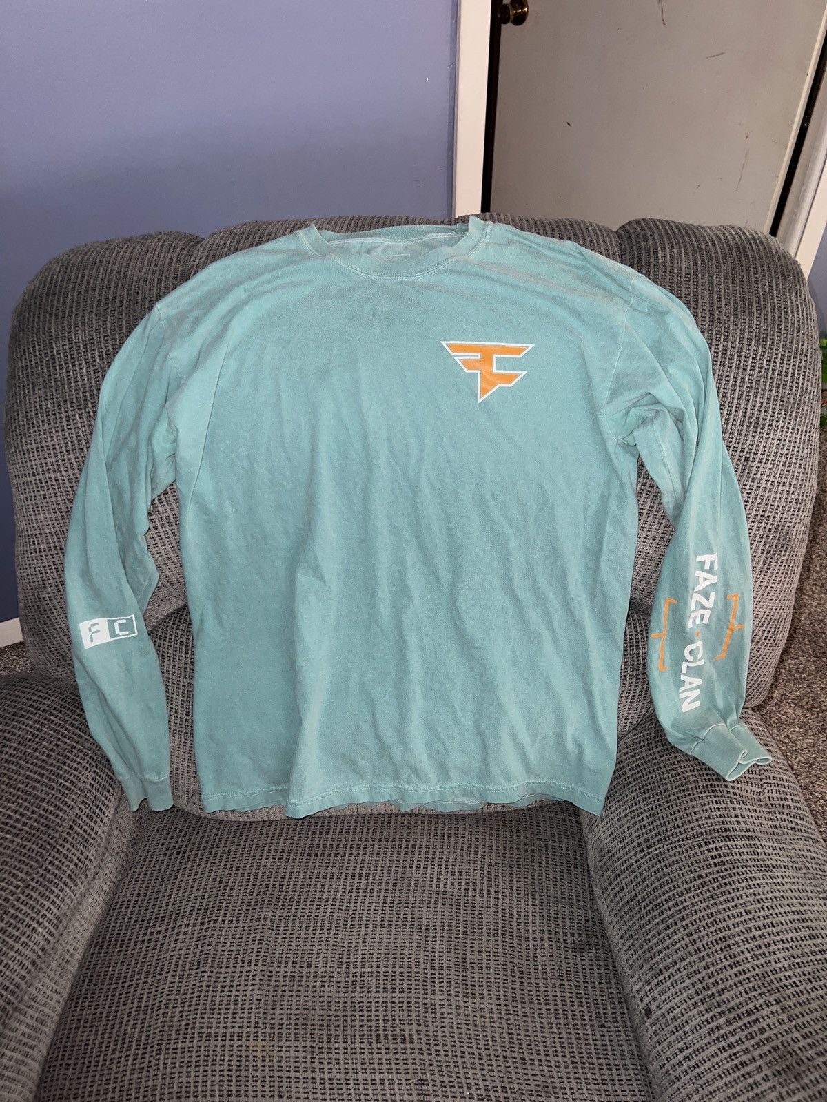 FaZe Faze Clan Logo LS Tee Size US L / EU 52-54 / 3 - 1 Thumbnail