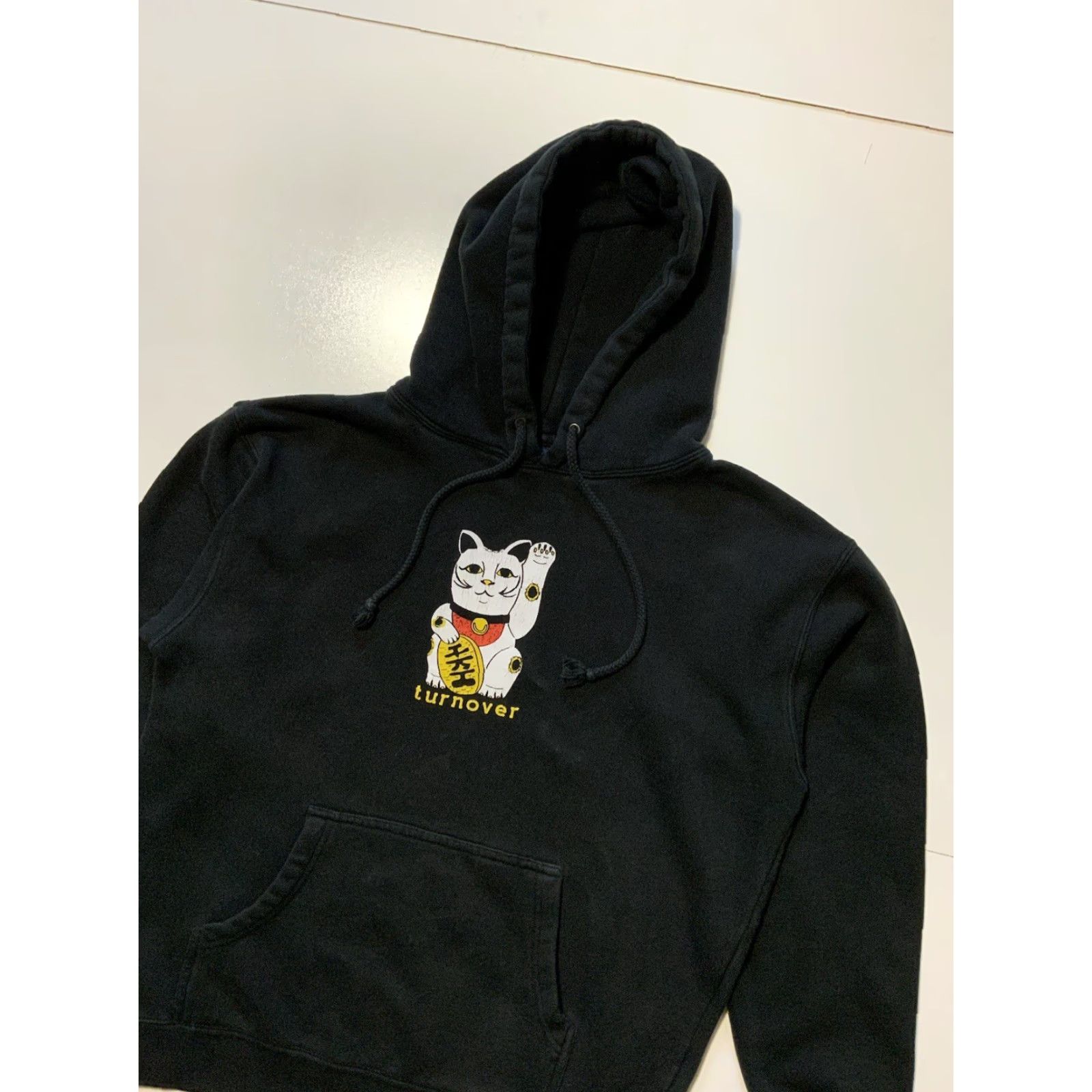 Vintage VINTAGE Turnover Indie Alternative Punk Rock Band Maneki Neko Lucky Cat Graphic Hoodie M Black Pullover Mens Size US M / EU 48-50 / 2 - 4 Thumbnail