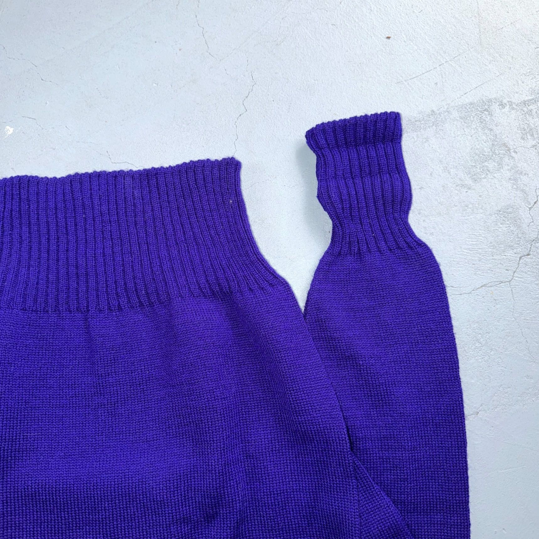 Vintage VINTAGE Sportcraft Knitting Cardigan Purple Wool College School Varsity Pullover Sweater Mens M Long Sleeve Size US M / EU 48-50 / 2 - 8 Thumbnail