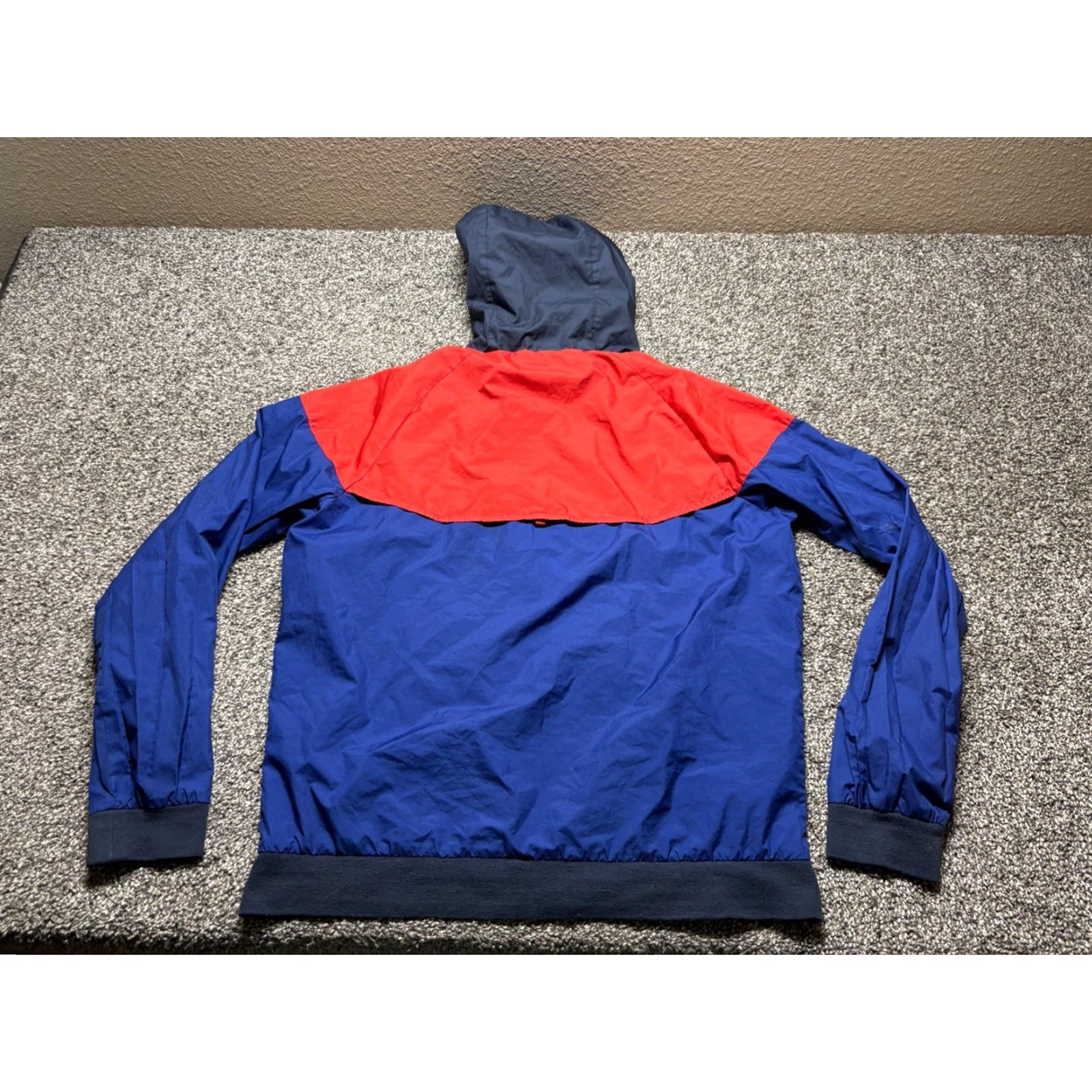 Nike VINTAGE Nike Windrunner Jacket Mens M Navy Red White Hood Full Zip 727324 Size US M / EU 48-50 / 2 - 3 Thumbnail