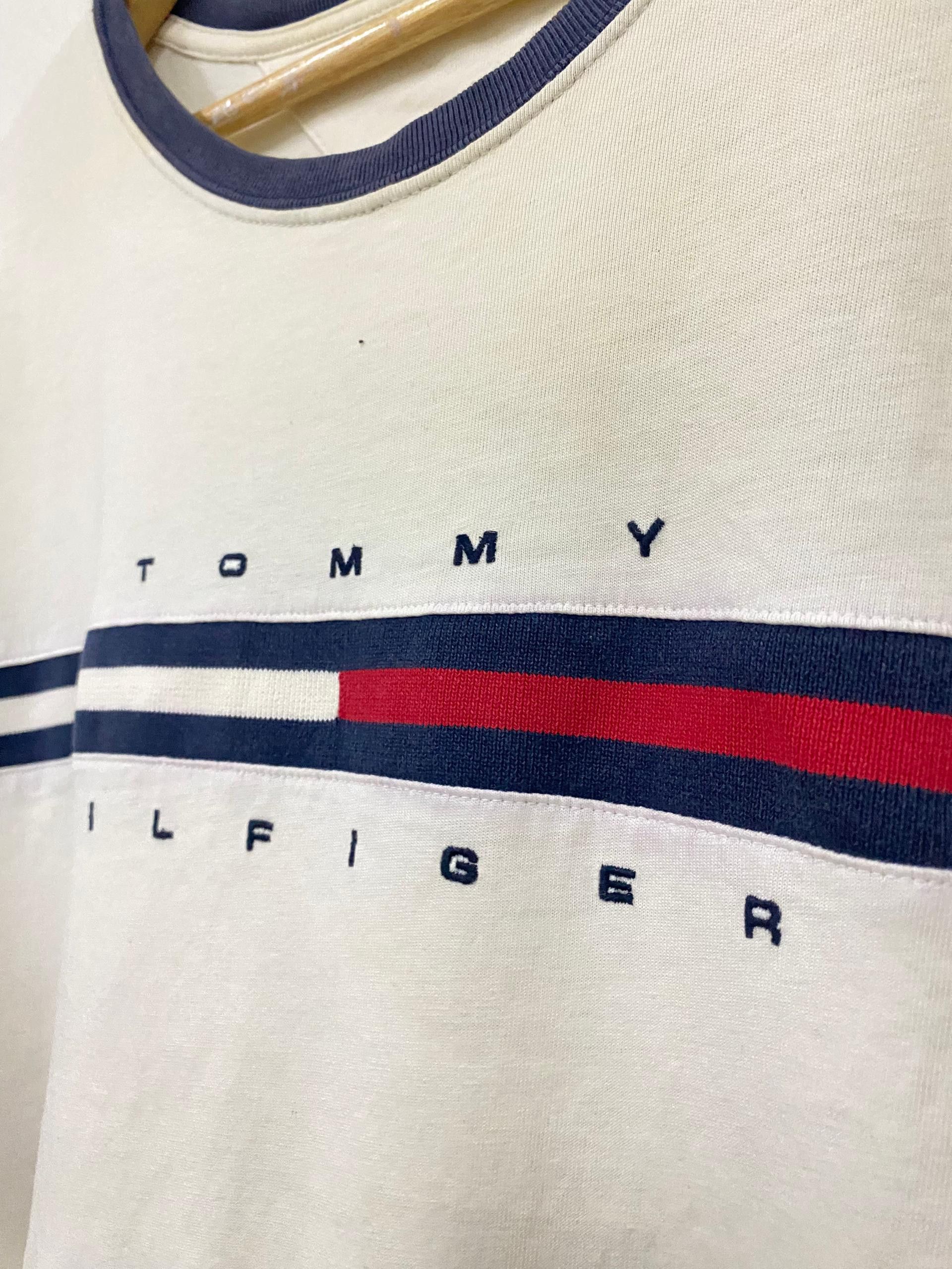 Tommy Hilfiger Tommy Hilfiger Big logo embroidery t shirt Size US XXL / EU 58 / 5 - 3 Thumbnail