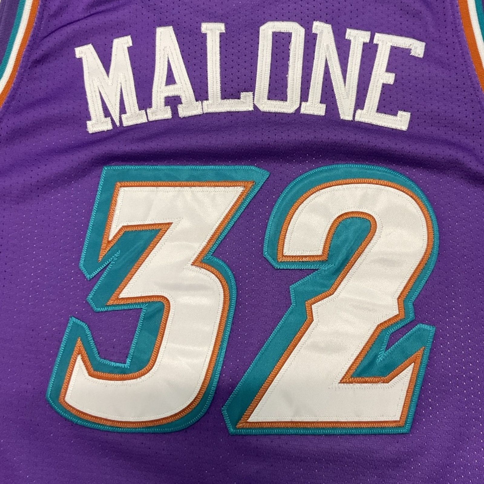 Mitchell & Ness Mitchell & Ness Utah Jazz Jersey #32 Malone Size US S / EU 44-46 / 1 - 4 Thumbnail