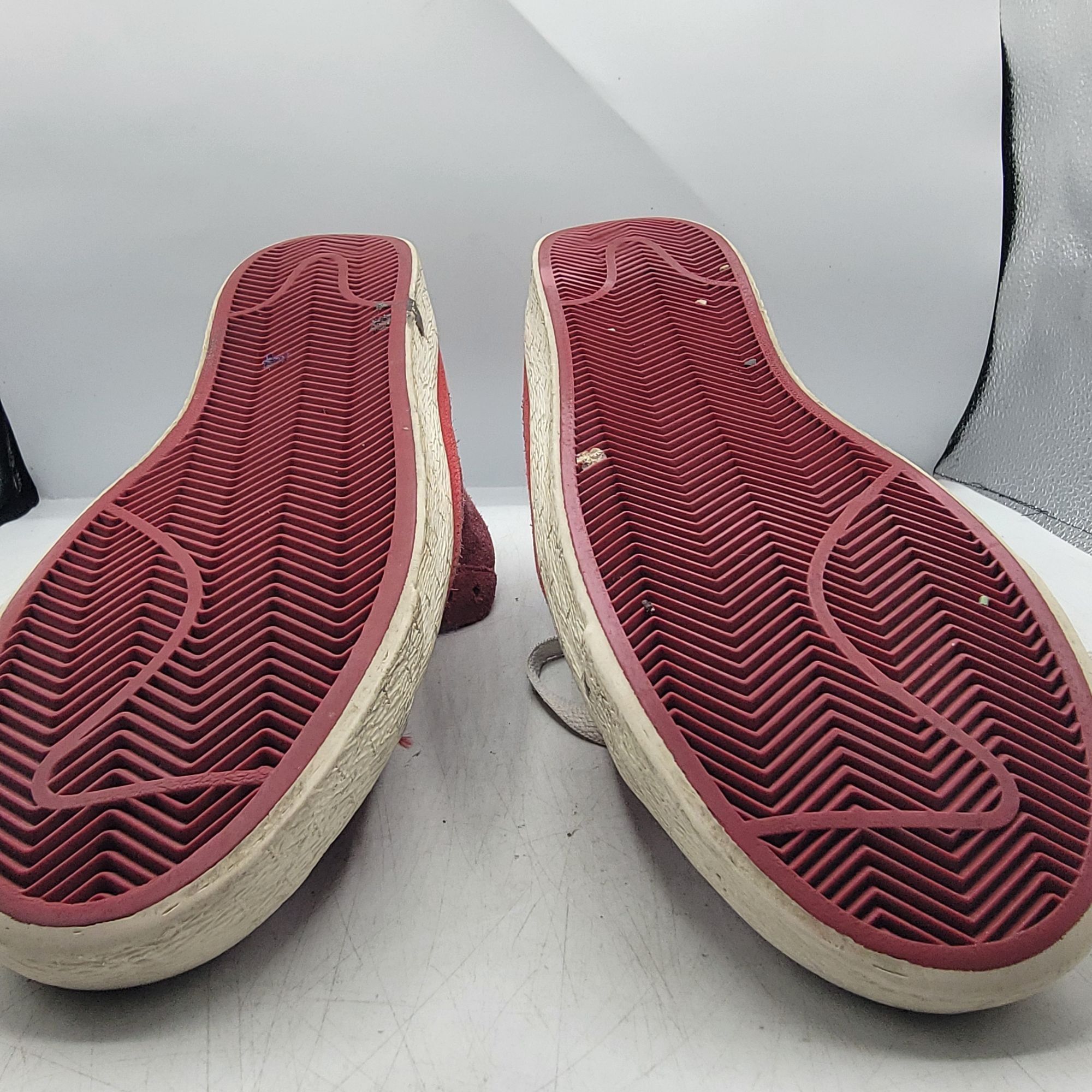 Nike Nike Blazer Mid 6.0 Mens 10 Varsity Red Sneaker Shoes Walkin Size US 10 / EU 43 - 10 Thumbnail
