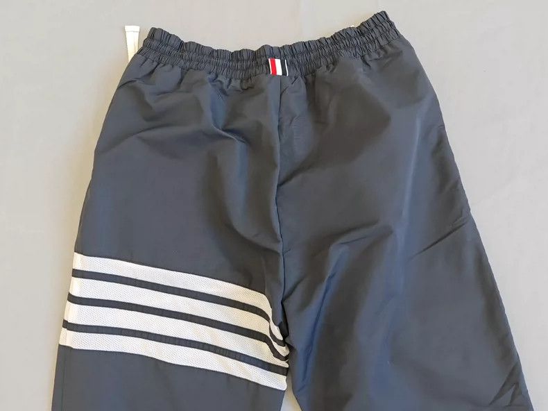Thom Browne Thom Browne size2 Nylon casual sportswear Size US 26 / EU 42 - 7 Thumbnail