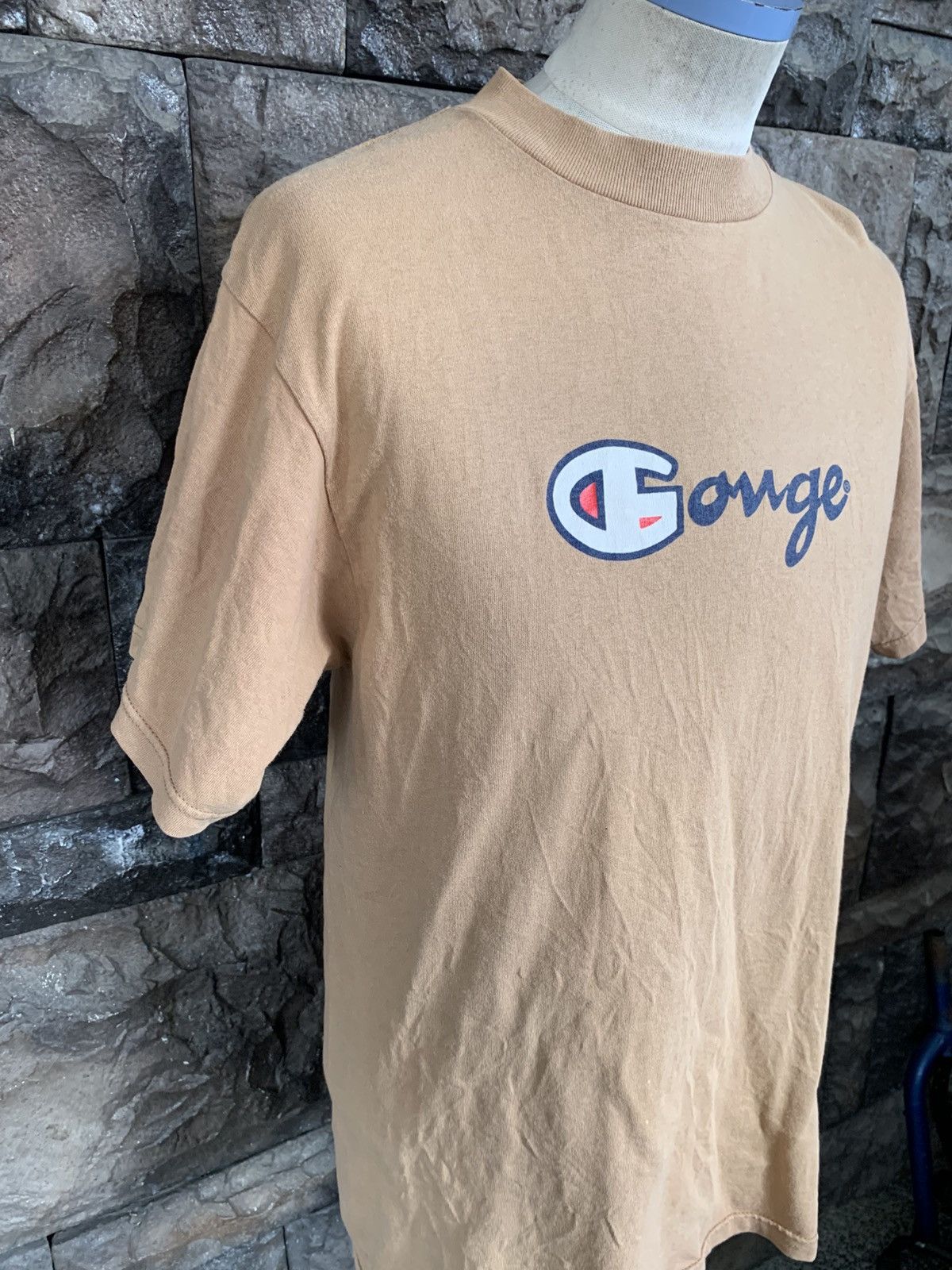 Welcome Skateboards Vintage 90s Gouge Skateboards / Skate Surf T shirt Size US M / EU 48-50 / 2 - 4 Thumbnail