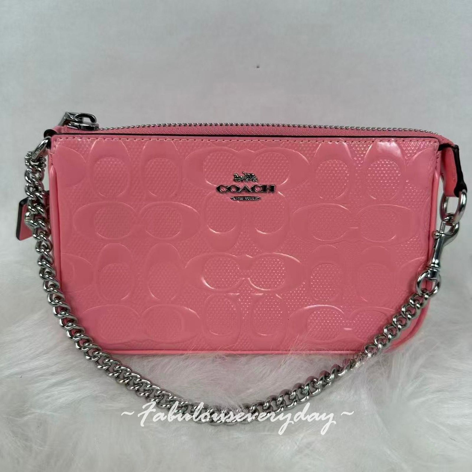 Coach Coach Nolita 19 Sig Leather Heart Charm Clutch Wristlet Pink Size ONE SIZE - 2 Thumbnail