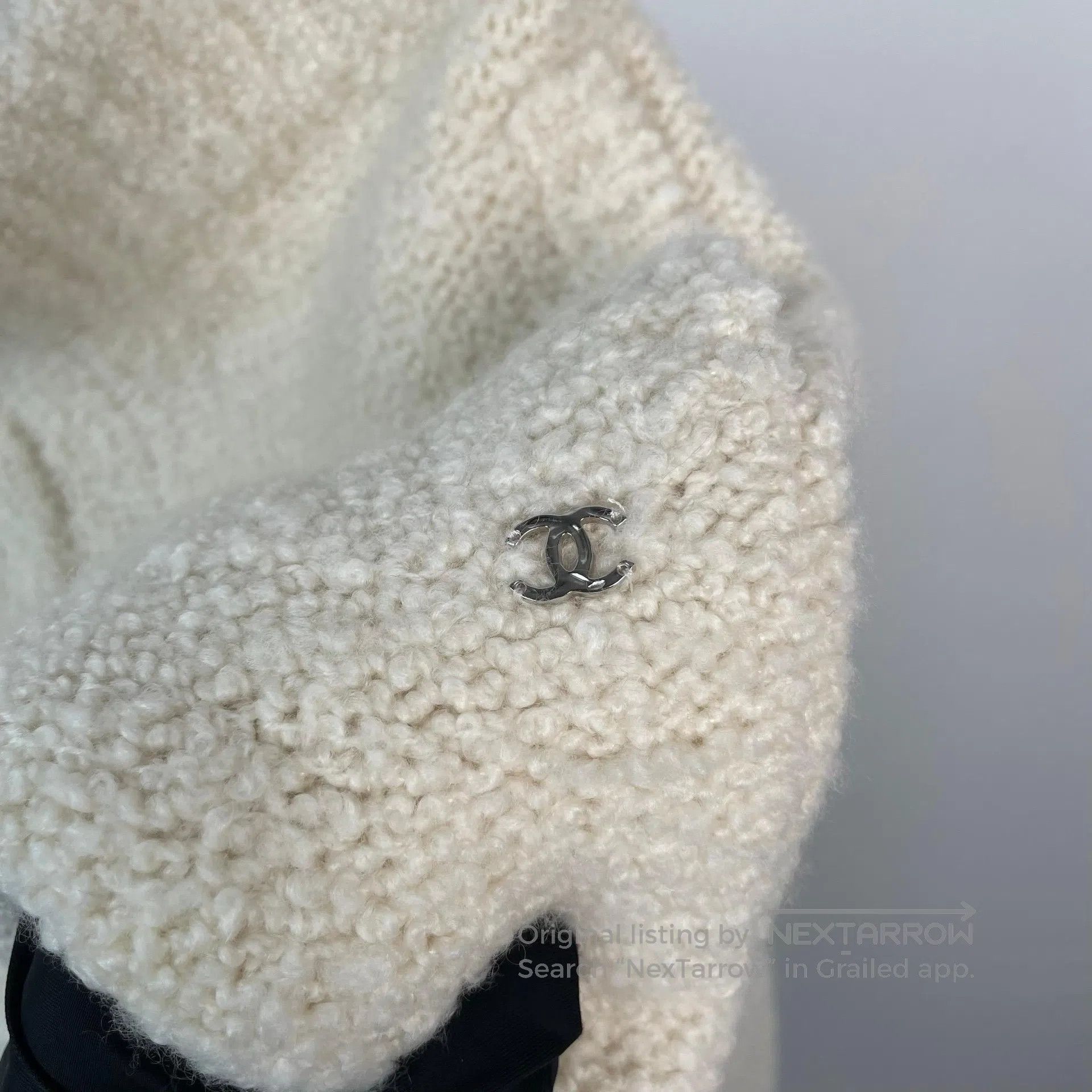 Chanel Chanel White ruffle sleeve cashmere cardigan jacket and pa Size XXS / US 00 / IT 34 - 4 Thumbnail