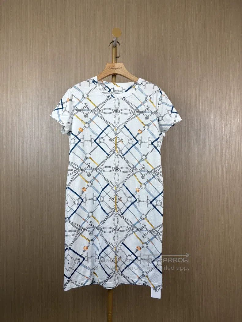Hermes Hermes White Lock Chain Printed Dress Size XS / US 0-2 / IT 36-38 - 1 Thumbnail