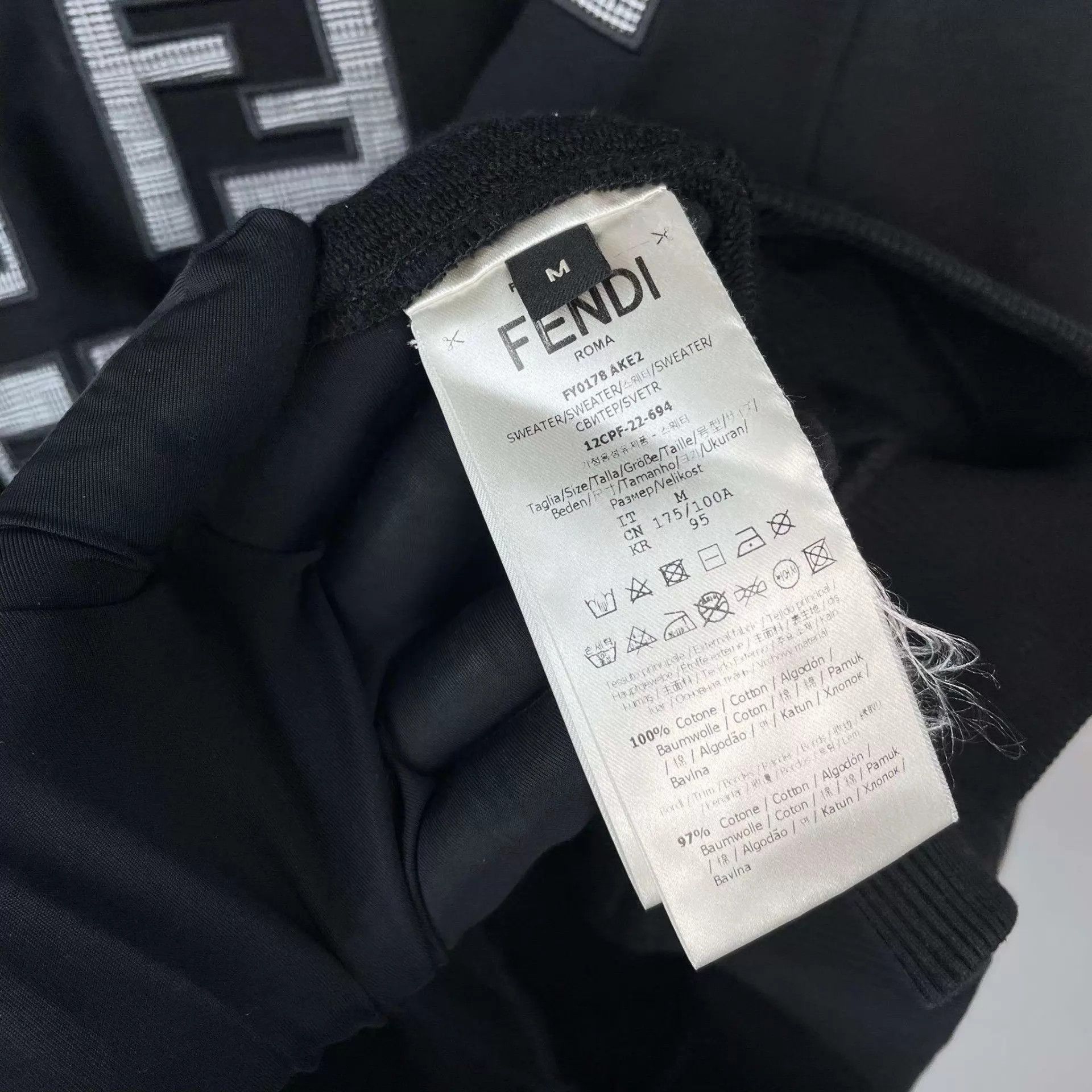 Fendi Fendi Black FF Logo Sweatshirt M Size US M / EU 48-50 / 2 - 5 Thumbnail