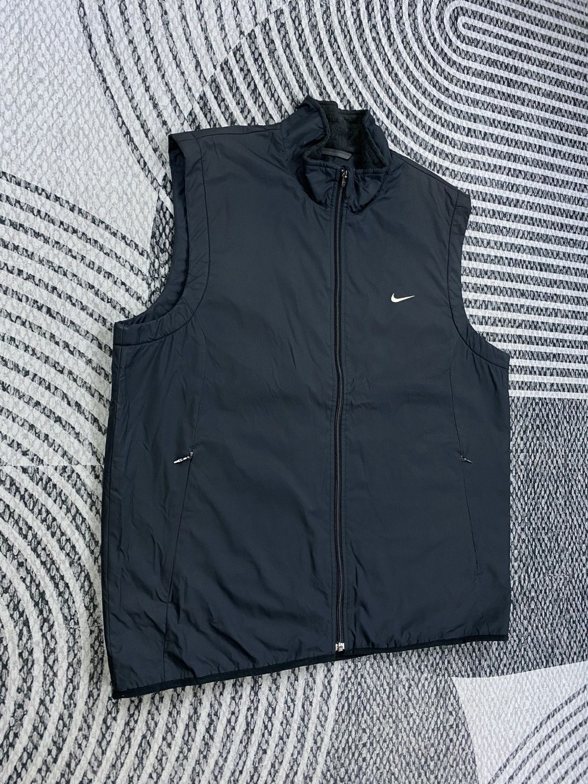 Nike Vintage Nike Golf Premium Black Zipper Vest Size US M / EU 48-50 / 2 - 3 Thumbnail
