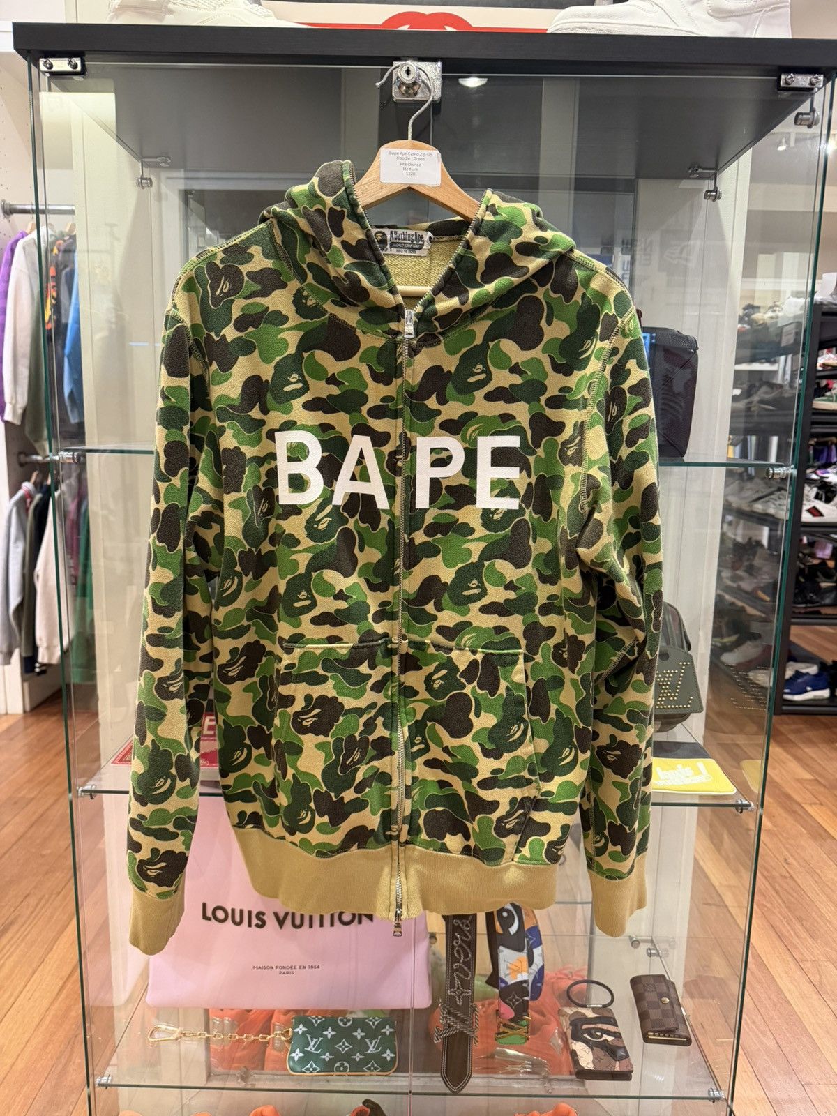 Bape Bape Ape Green Camo Full Zip Hoodie Size US M / EU 48-50 / 2 - 1 Thumbnail