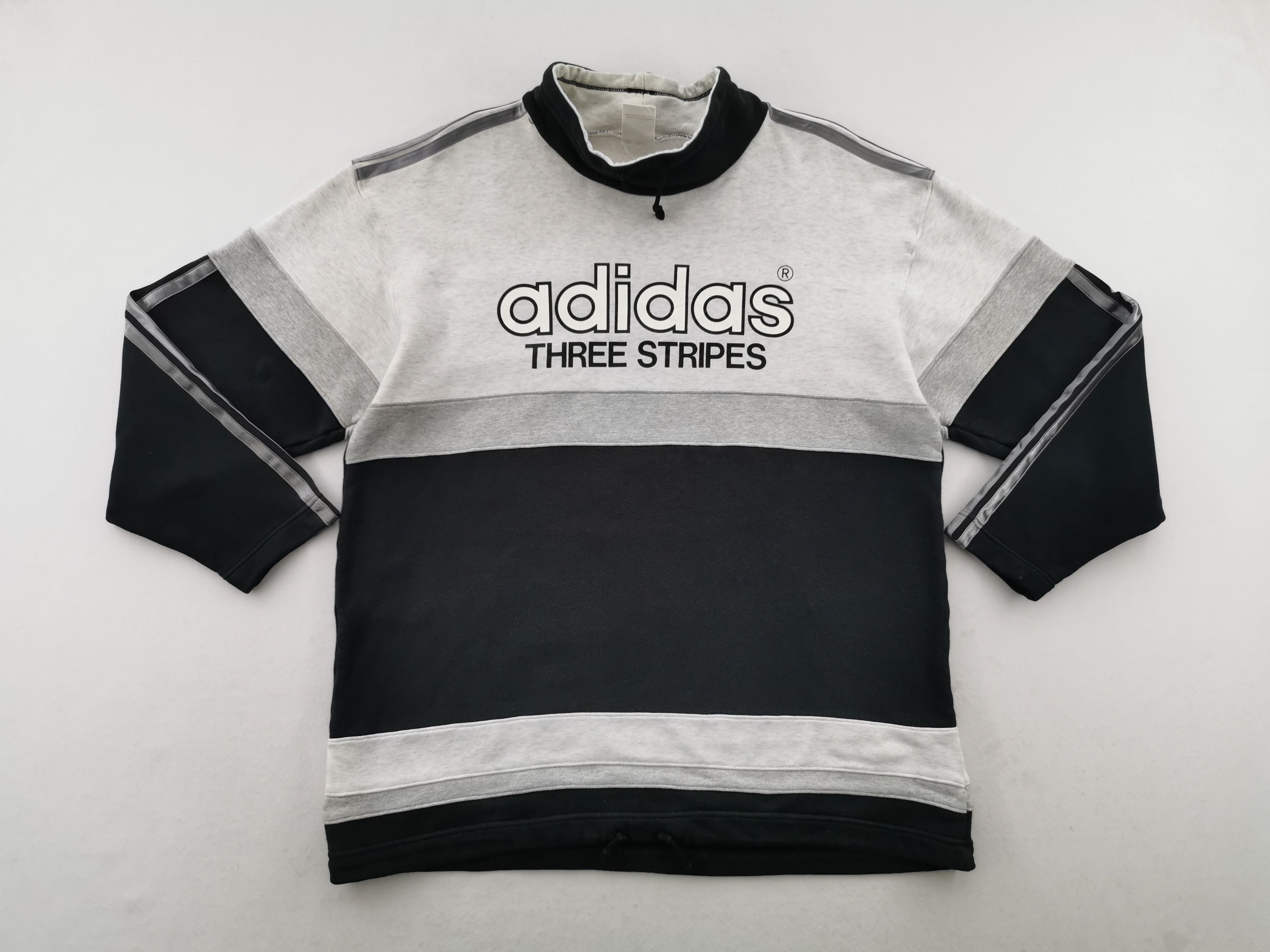 Adidas Vintage 90s Adidas Trefoil Three Stripe Sweatshirt Size US L / EU 52-54 / 3 - 1 Thumbnail