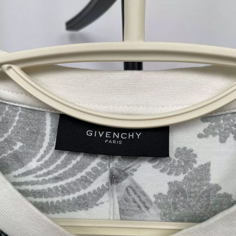 Givenchy Givenchy Pure cotton print short-sleeve T-shirt, size S, d Size US S / EU 44-46 / 1 - 4 Thumbnail