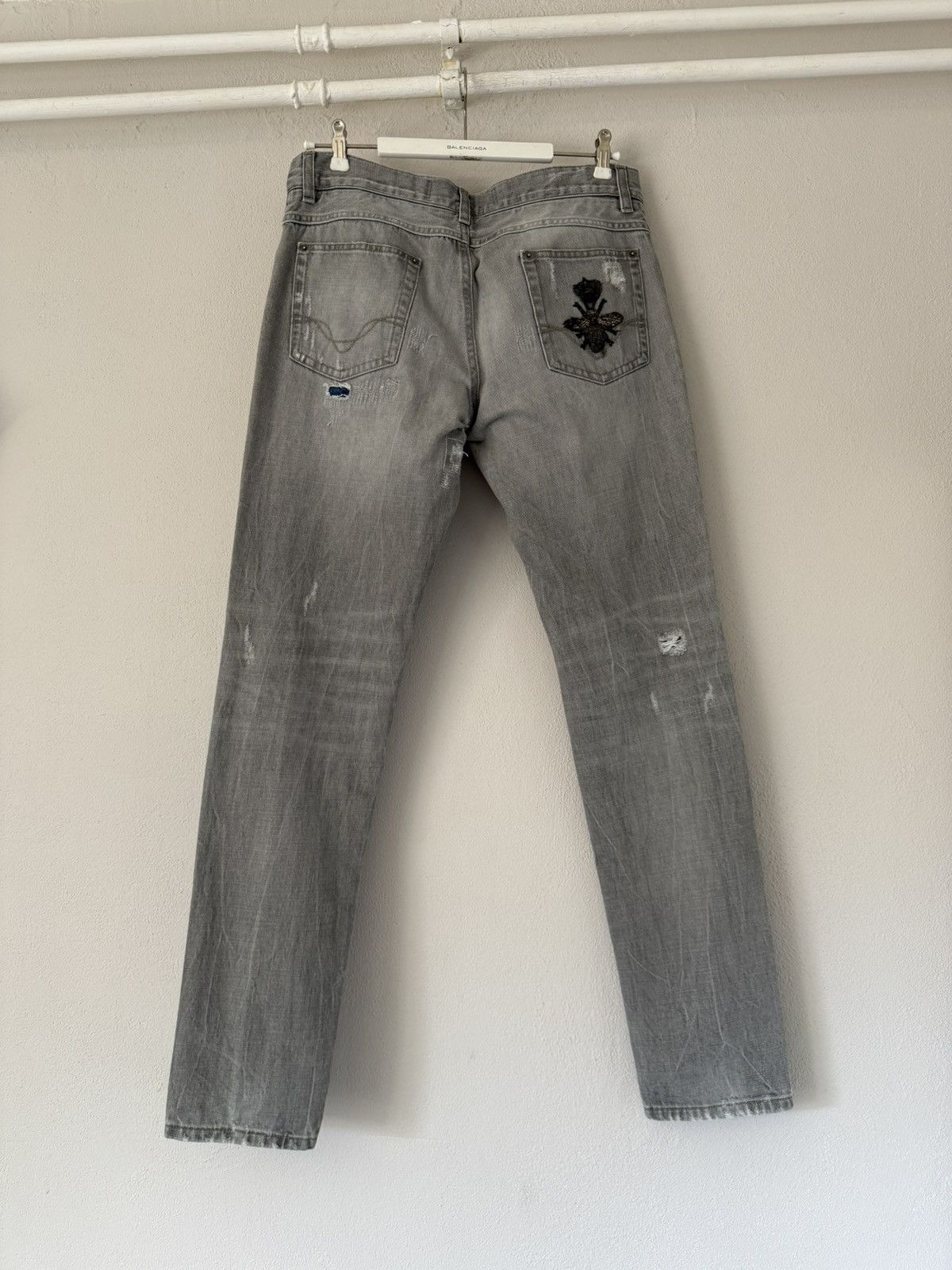 Dolce & Gabbana Grey Distressed Jeans with Embroidered Bee Size US 32 / EU 48 - 2 Thumbnail