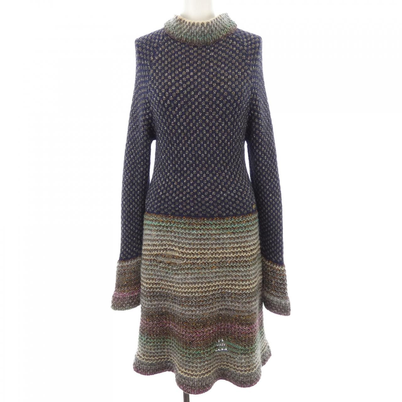 Chanel Chanel Chanel Dress Textile Dresses P41649K03146 DUTY FREE for USA Size ONE SIZE - 1 Thumbnail