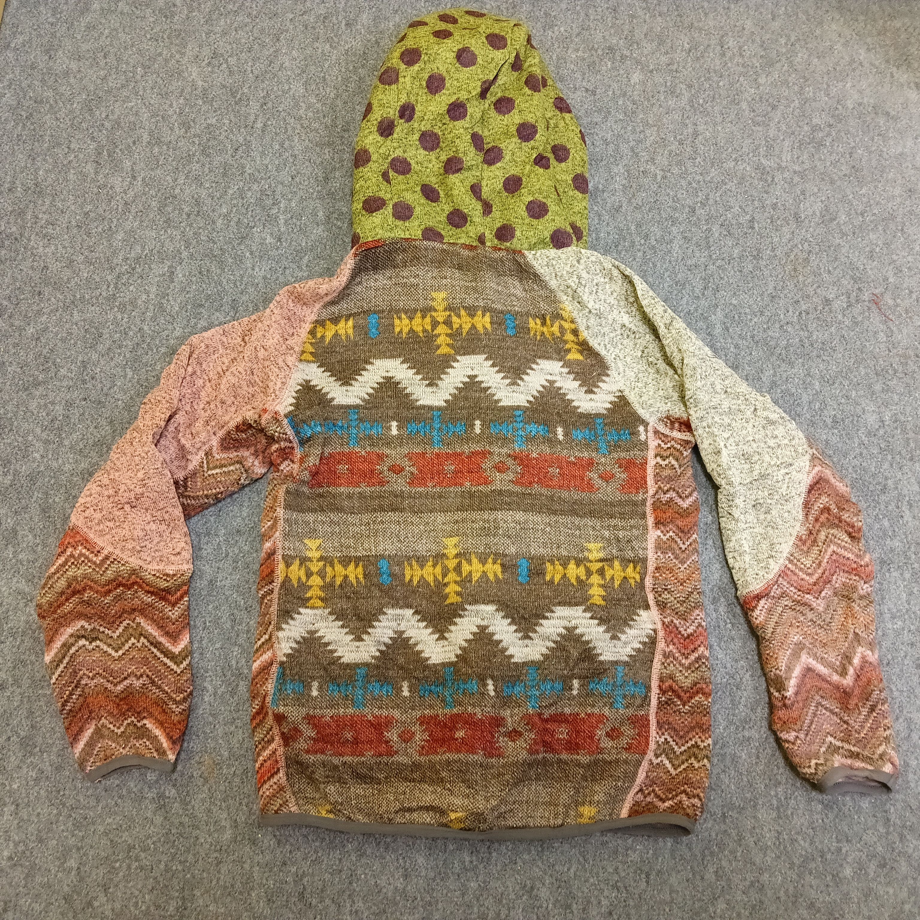 go slow caravan GO SLOW CARAVAN HOODED LIKE NEW M Size US M / EU 48-50 / 2 - 9 Thumbnail