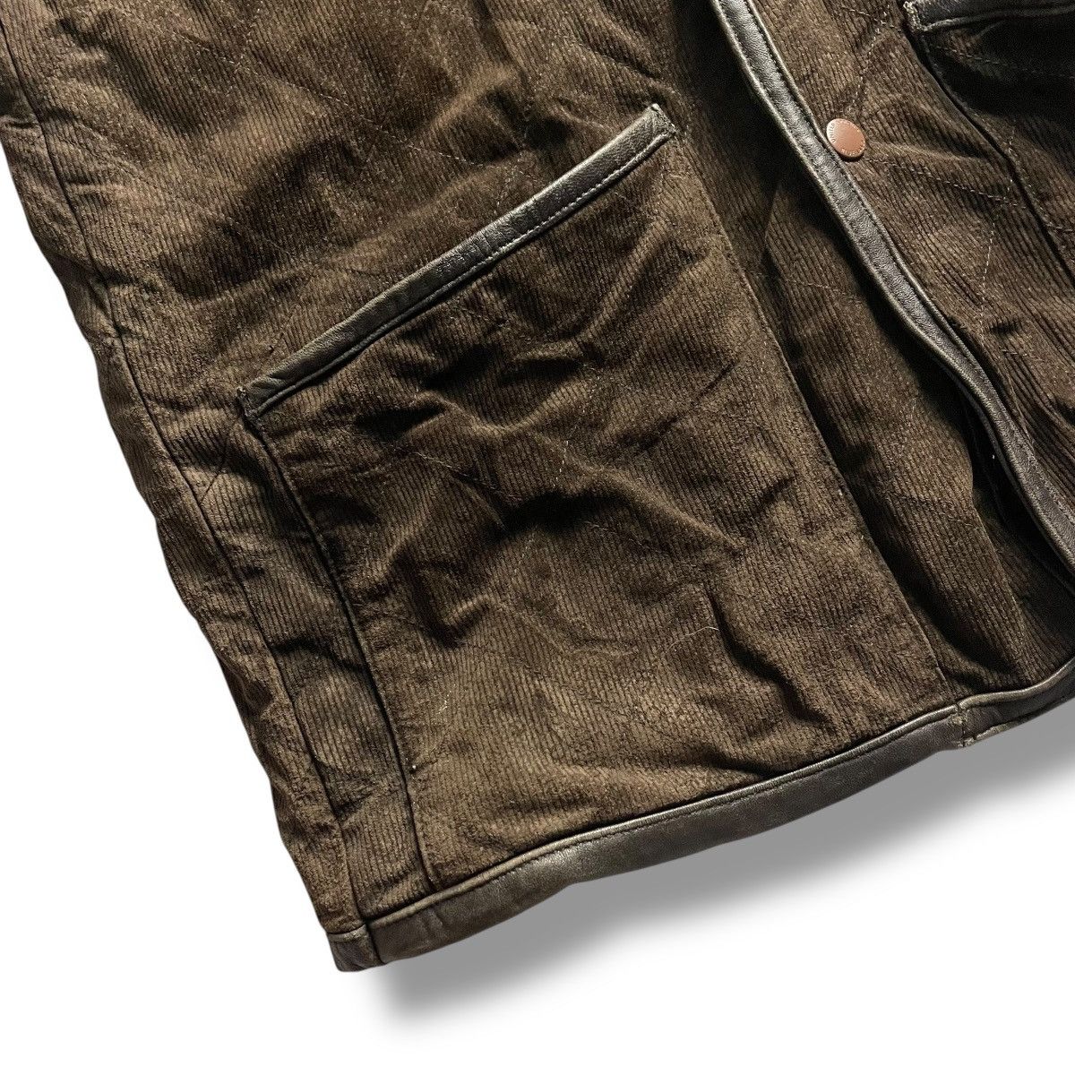 United Arrows 🇯🇵 UNITED ARROWS BUTTON UP CORDUROY + LEATHER JACKET Size US M / EU 48-50 / 2 - 10 Thumbnail