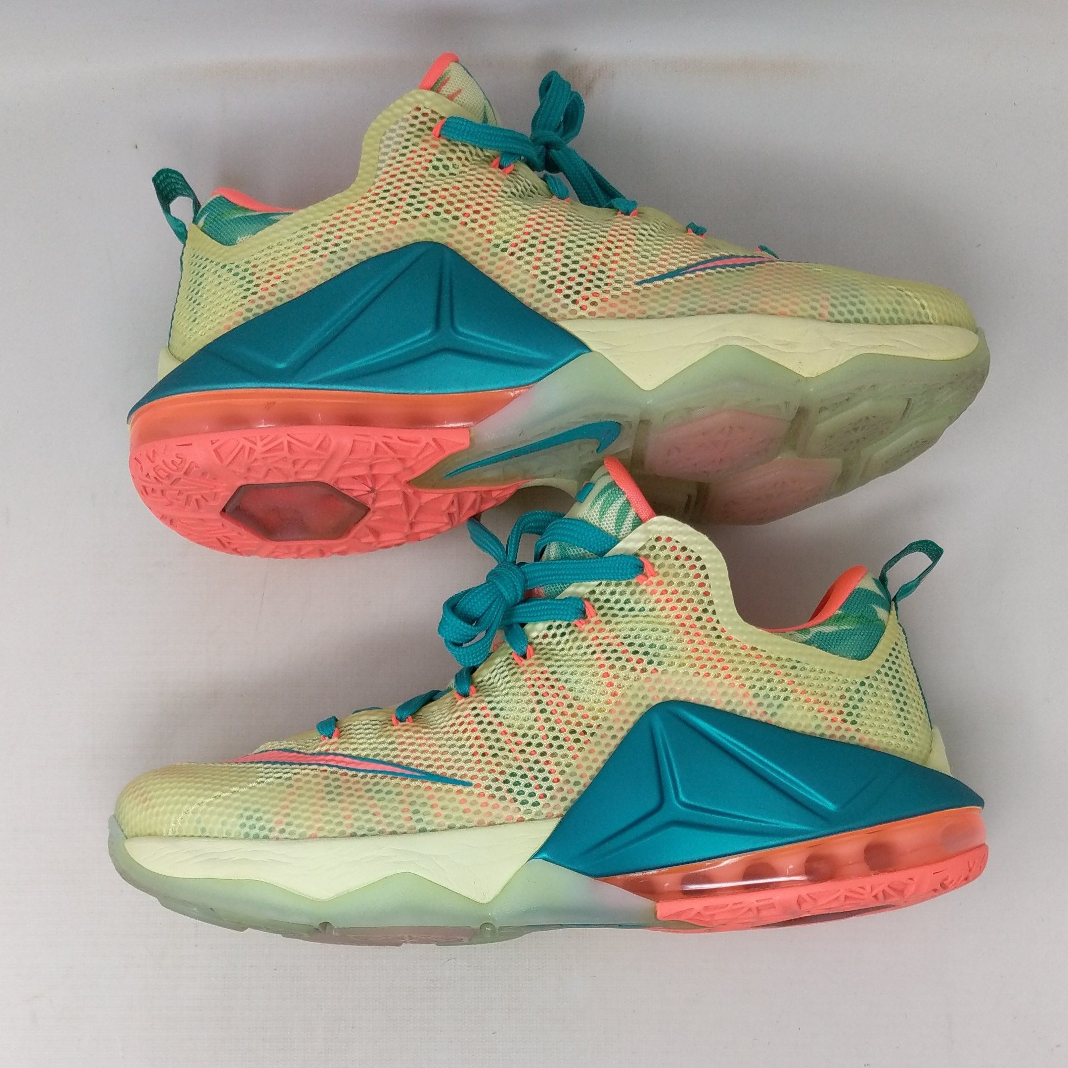 Nike LeBron 12 Low LeBronold Palmer