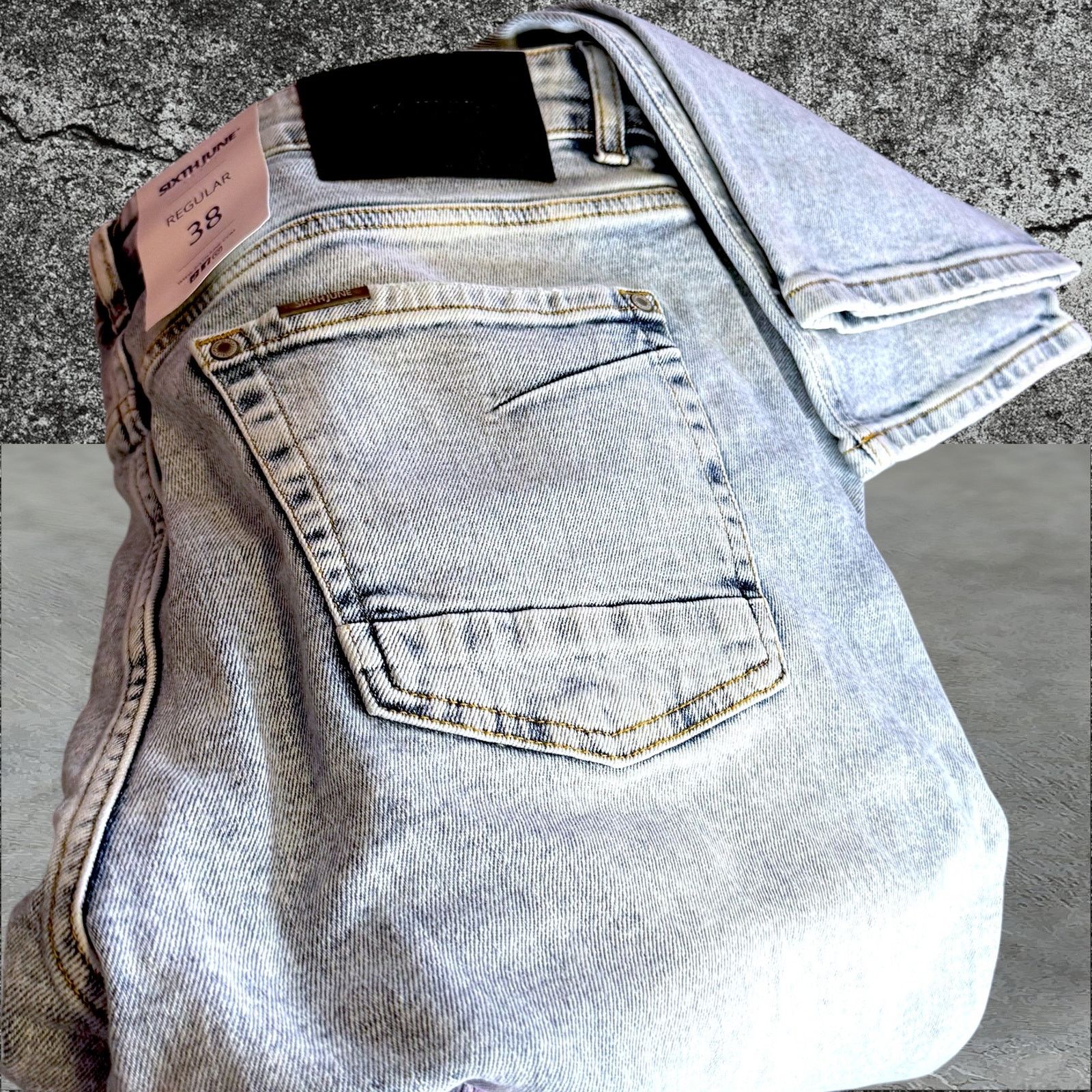 Sixth June Paris •NWT• Sixth June Paris Light Wash Jeans • Women’s Size 38 Size 38" / US 16 / IT 52 - 4 Thumbnail