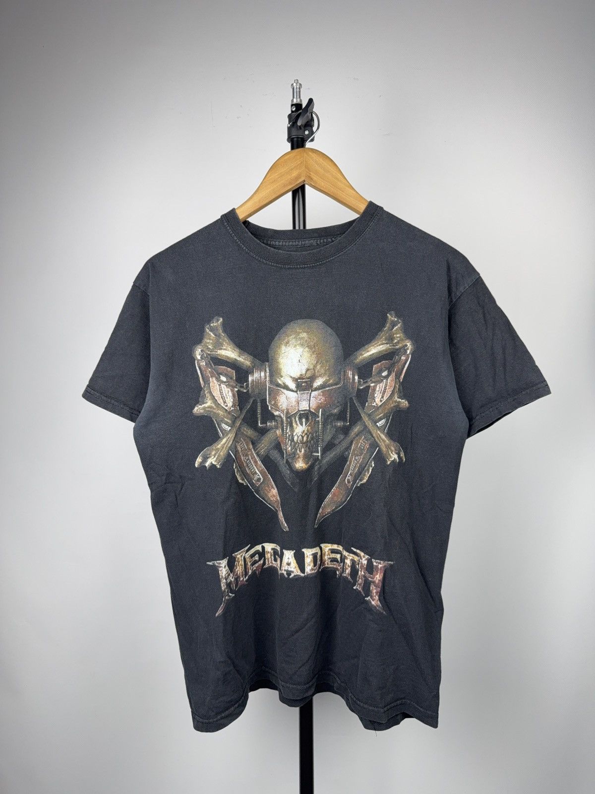 Band Tees 00s Megadeth Skull Graphic Vintage Metal Band T-Shirt Size US M / EU 48-50 / 2 - 1 Thumbnail