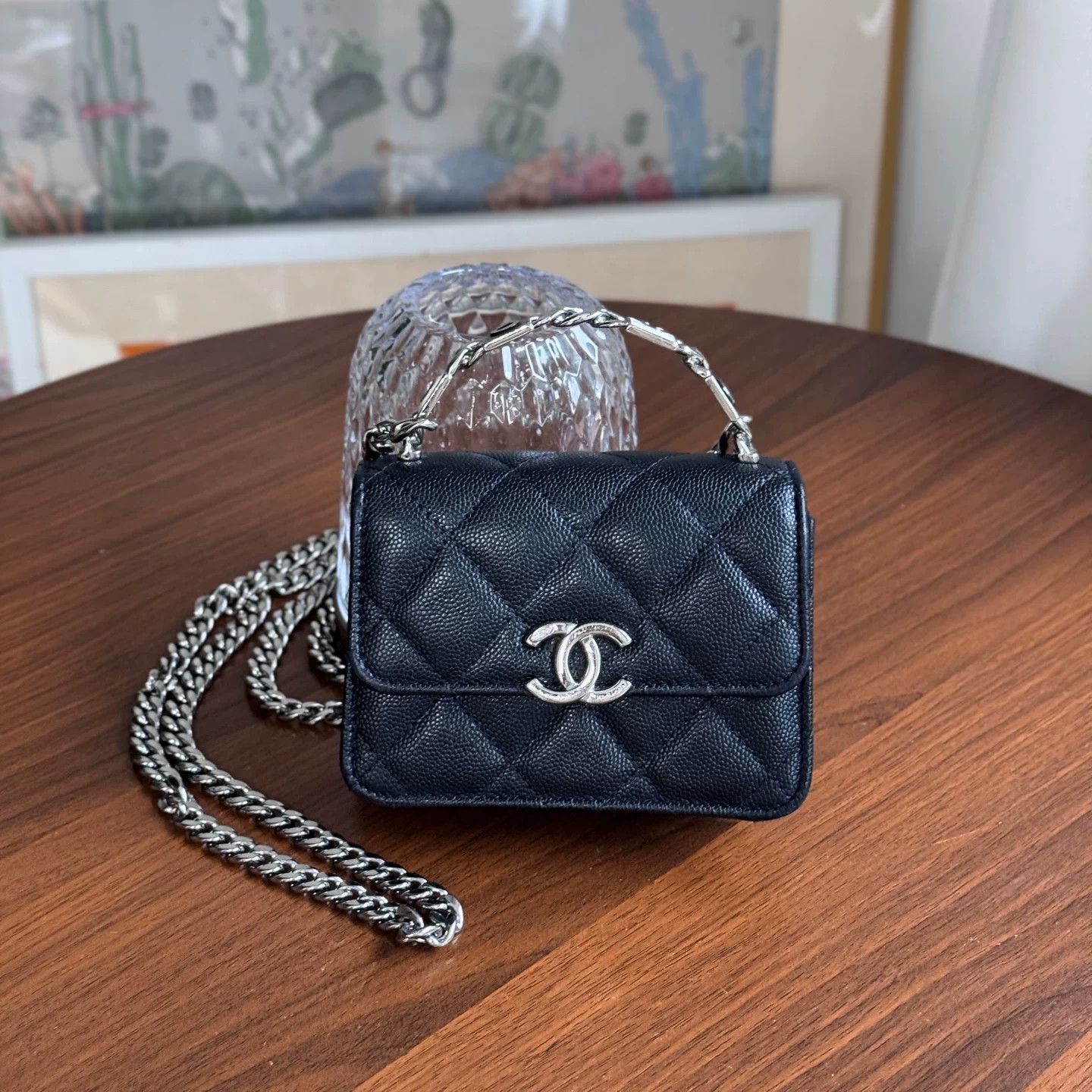 Chanel Pre-loved Bag Very good condition Size ONE SIZE - 1 Thumbnail