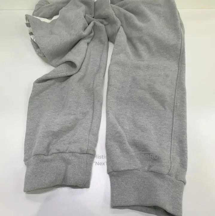 Thom Browne Thom Browne Classic Embroidered Gray Sweatpants. Size US 30 / EU 46 - 9 Thumbnail