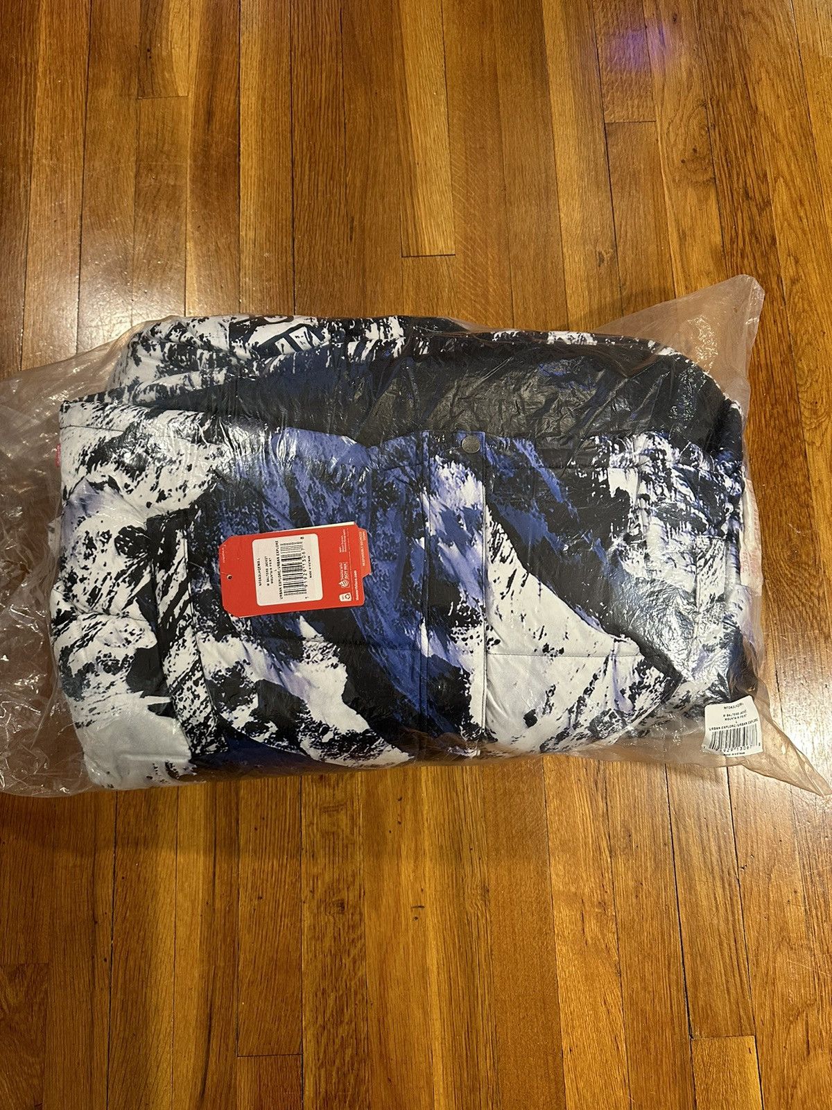 Supreme × The North Face Supreme The North Face Mountain Baltoro Jacket Size US L / EU 52-54 / 3 - 2 Thumbnail