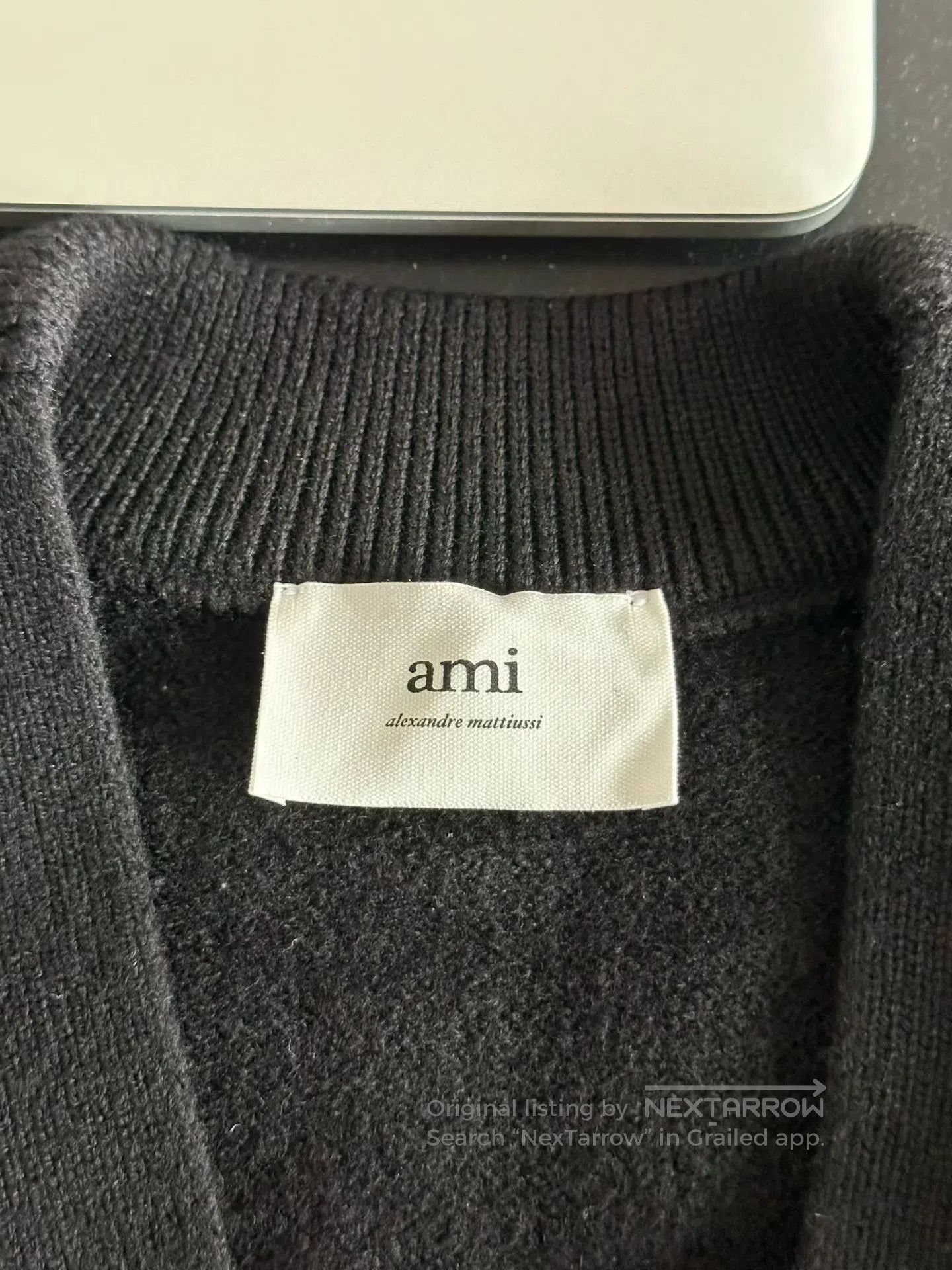 AMI AMI Black Heart Wool Cardigan| Size US S / EU 44-46 / 1 - 3 Thumbnail