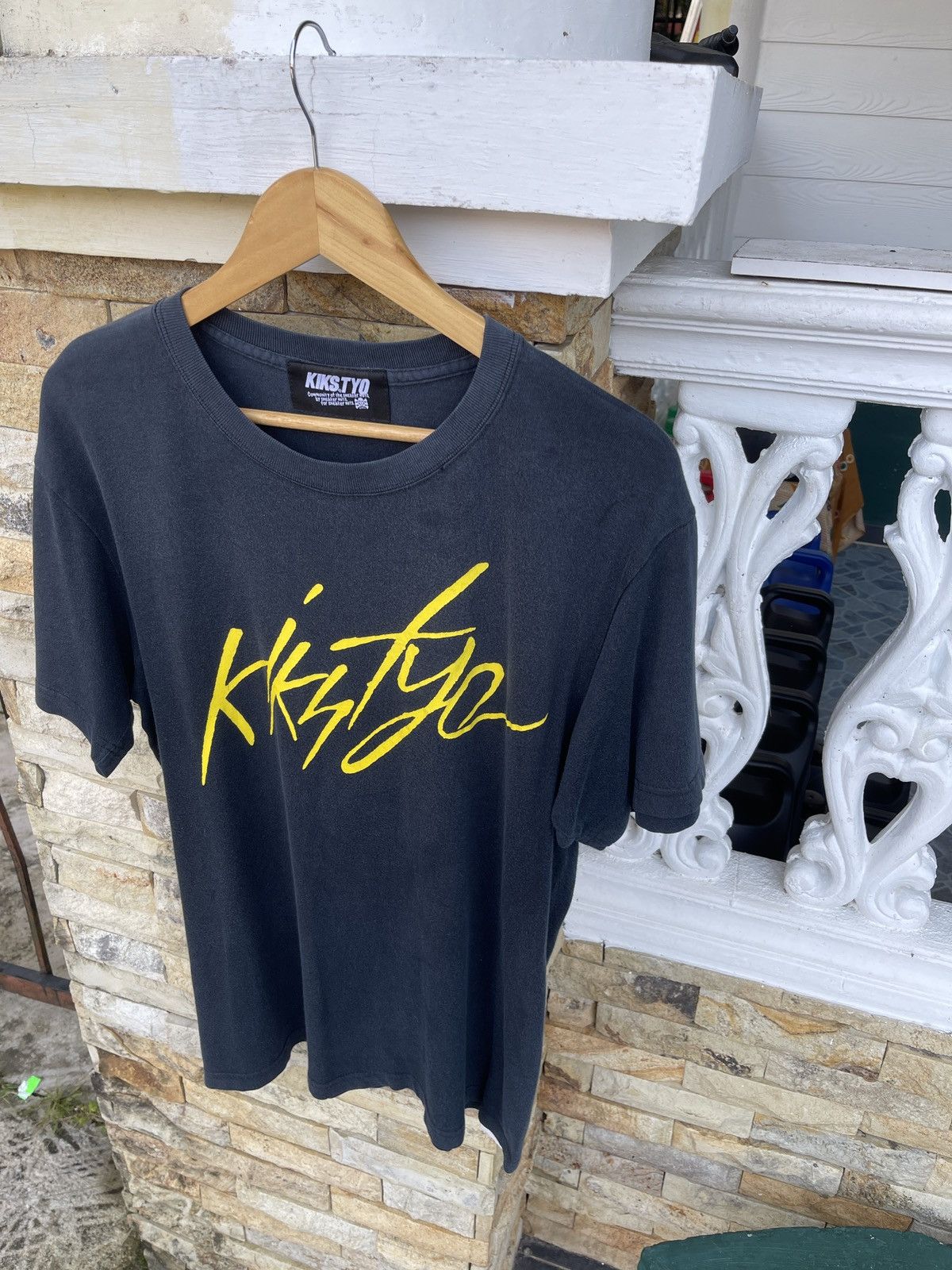KIKS TYO Last Drop🔥Rare🔥Vintage KIKS TYO Spellout Faded Tee Size US L / EU 52-54 / 3 - 3 Thumbnail