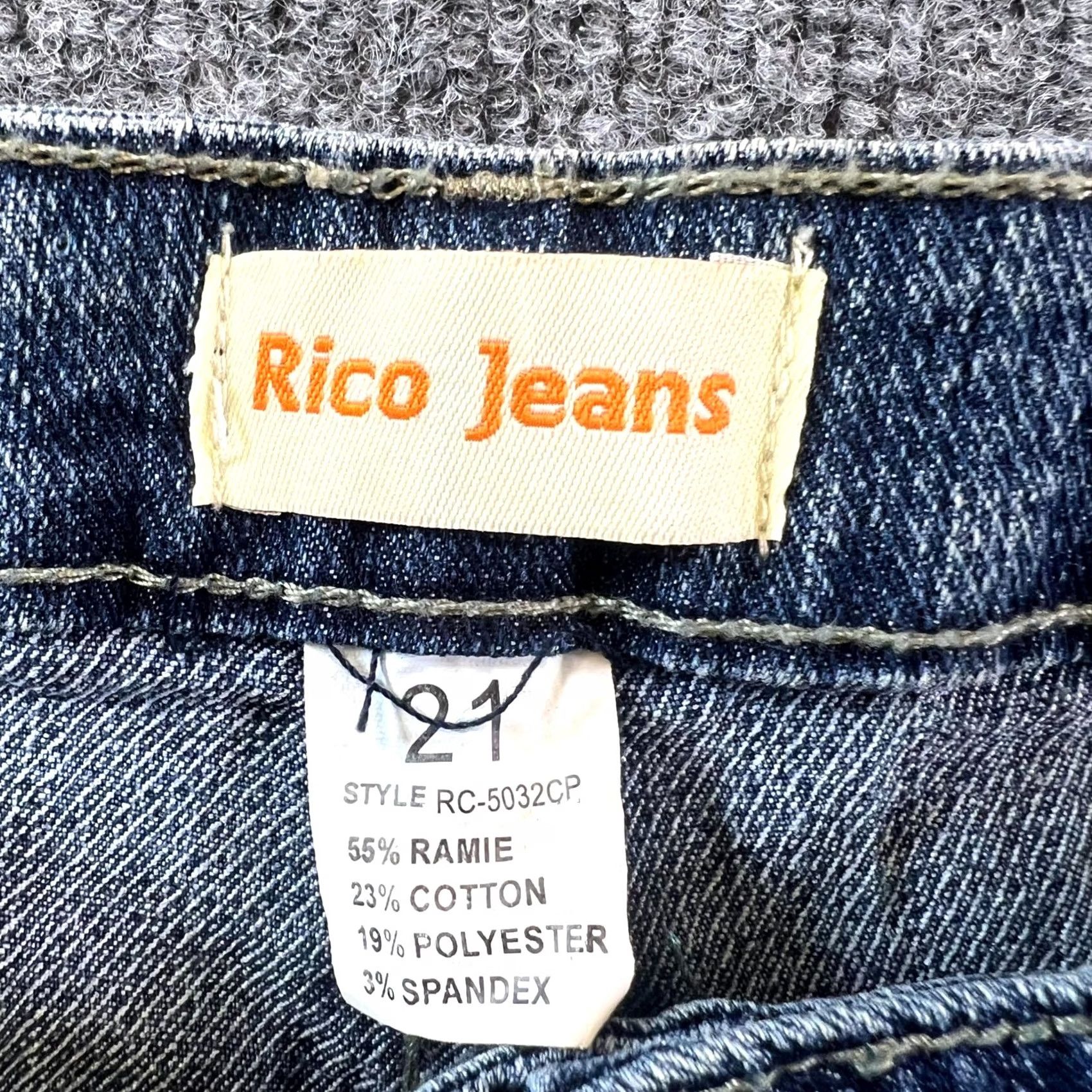 Vintage Rico Capri Jeans Women's 21 Blue Cotton Denim Faded Workwear Travel Stretch Jeans Size 42" / US 20 - 5 Thumbnail