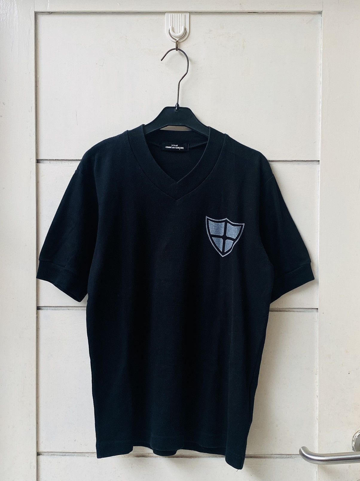 Tricot COMME des GARCONS Black V-Neck T-Shirt