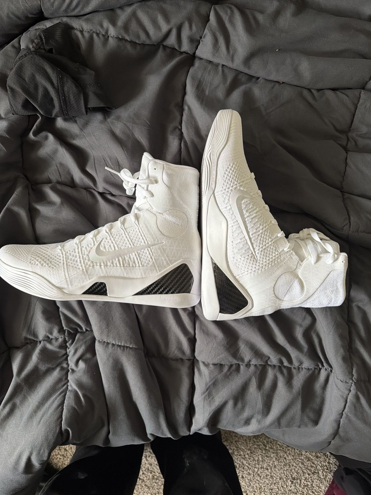 Nike Kobe 9 Elite Protro Halo Size US 12.5 / EU 45-46 - 8 Thumbnail