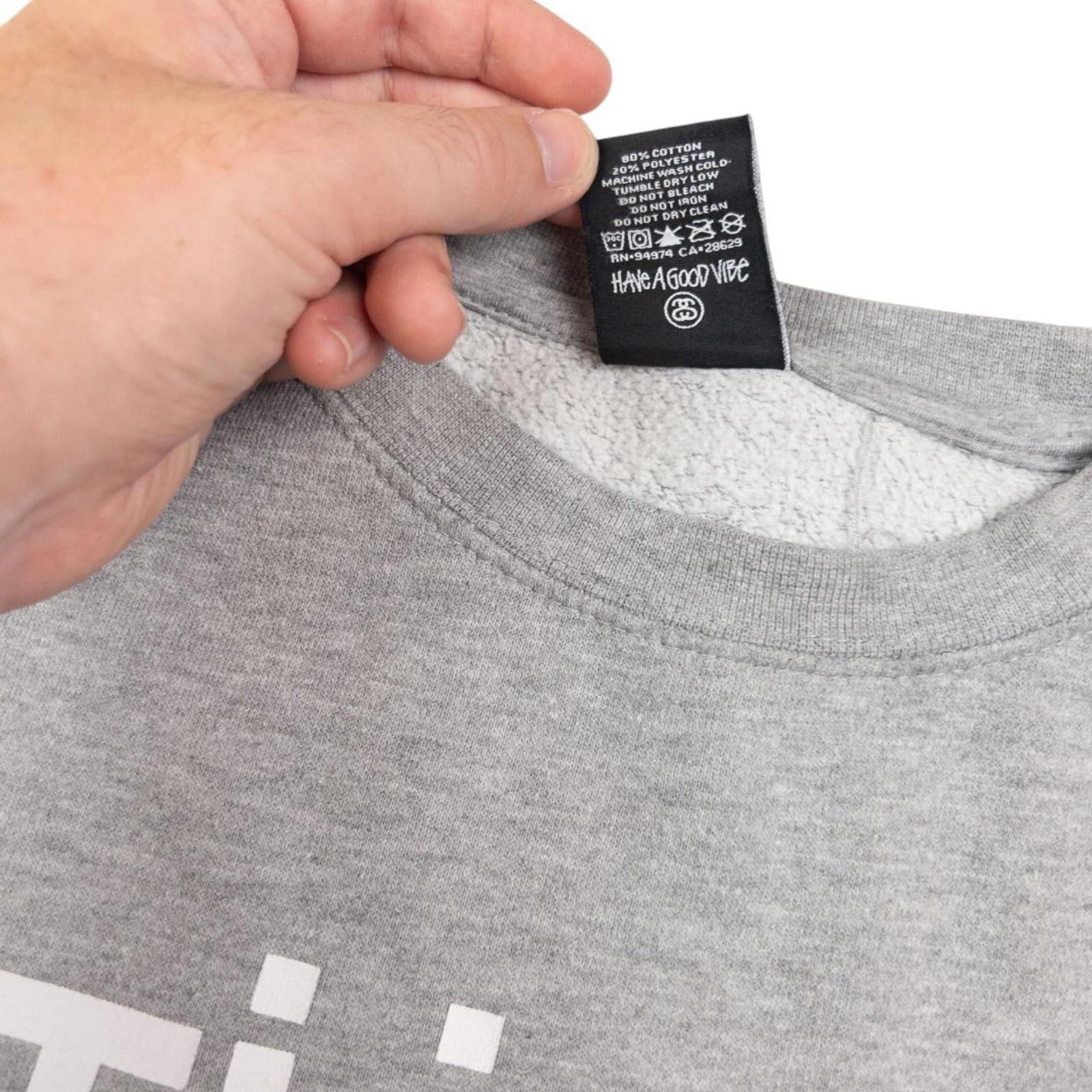 Stussy Vintage Stussy No 4 Graphic Sweatshirt Size S Size US S / EU 44-46 / 1 - 6 Thumbnail