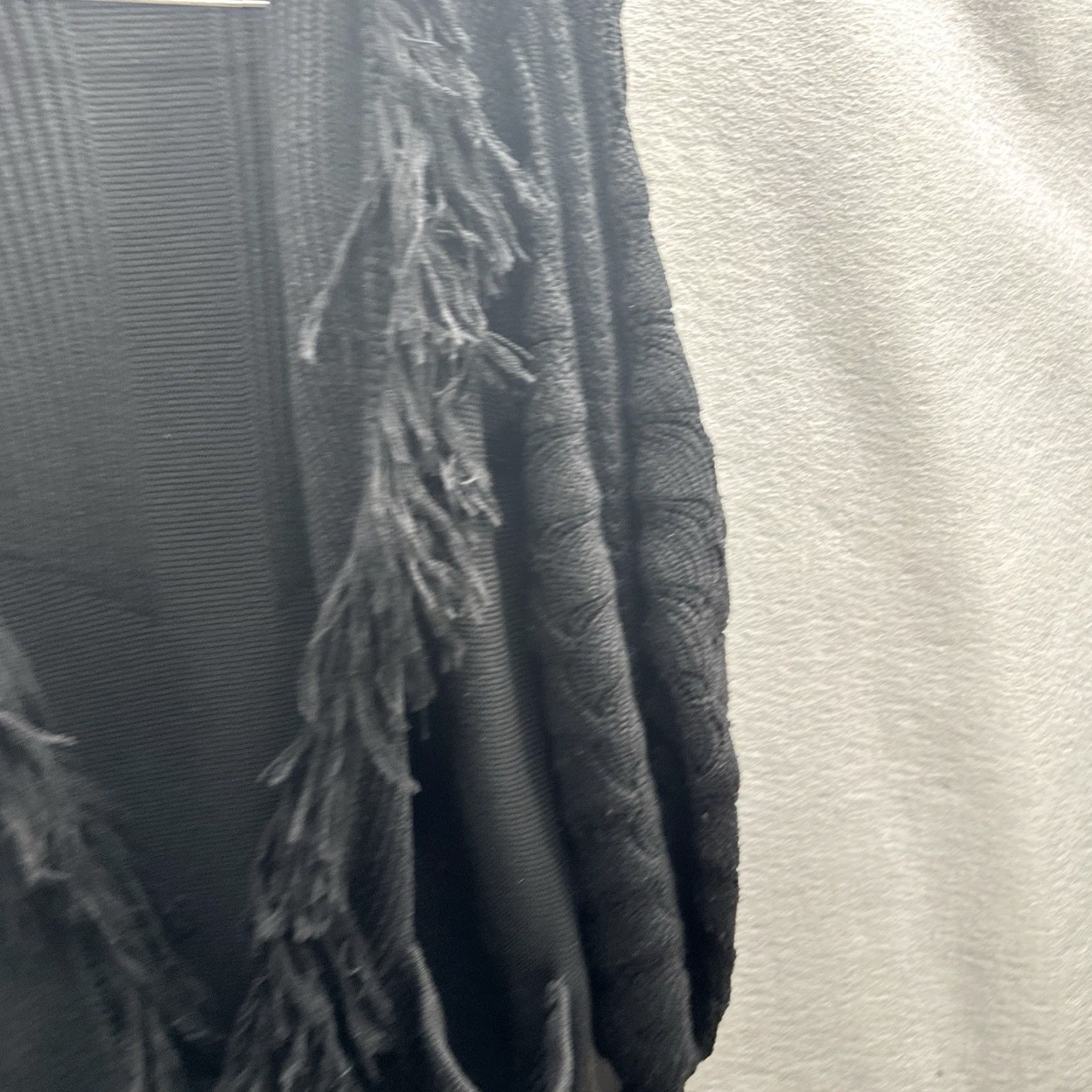 KOBI HALPERIN Kobi Halperin Cardigan Womens XS Merino Wool Fringe Open Cardigan Quiet Lux Shirt Womens XS Black 100% Merino Wool Cardigan Fringe 90s? Size XS / US 0-2 / IT 36-38 - 4 Thumbnail