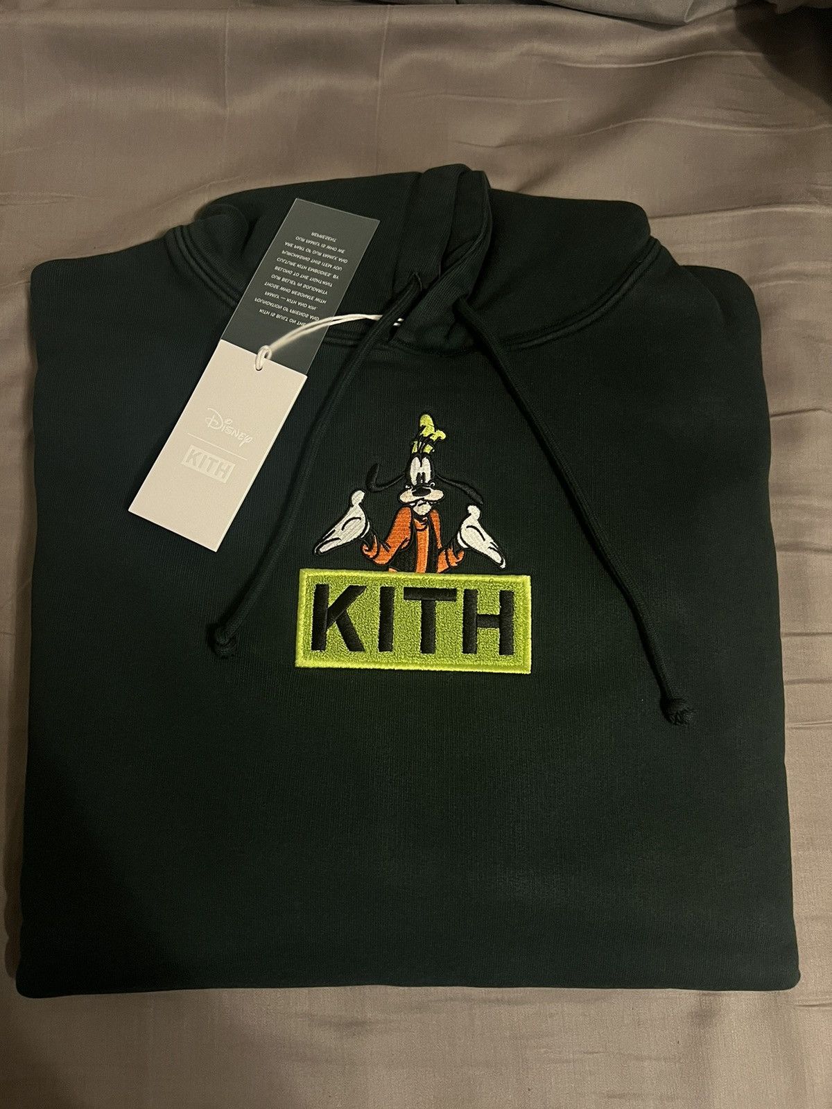 Kith Kith Mickey & Friends Goofy Hoodie - Size M Green NEW