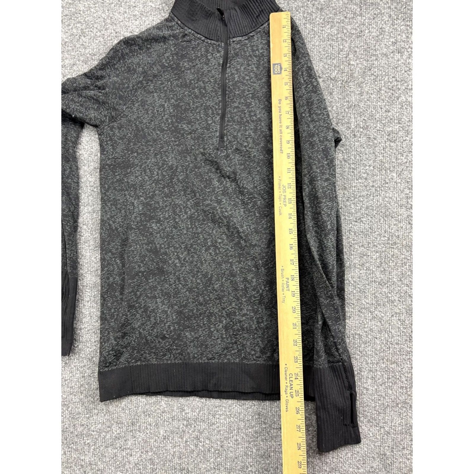Lululemon Lululemon Pullover Mens Medium Gray Quarter Zip Long Sleeve Running Shirt Top Size US M / EU 48-50 / 2 - 3 Thumbnail
