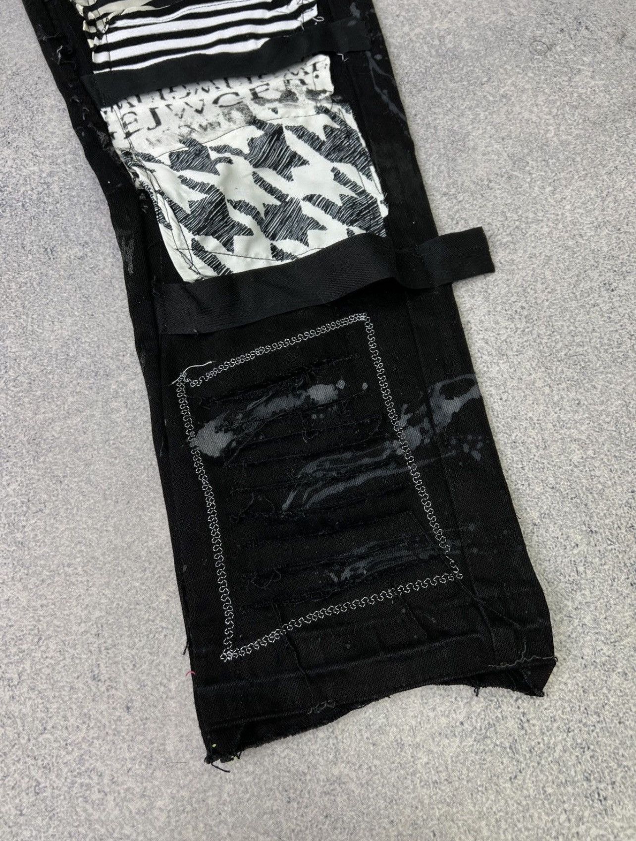 Other Vintage punk rock goth emo metal dark ripped crazy jeans Size US 40 / EU 56 - 3 Thumbnail