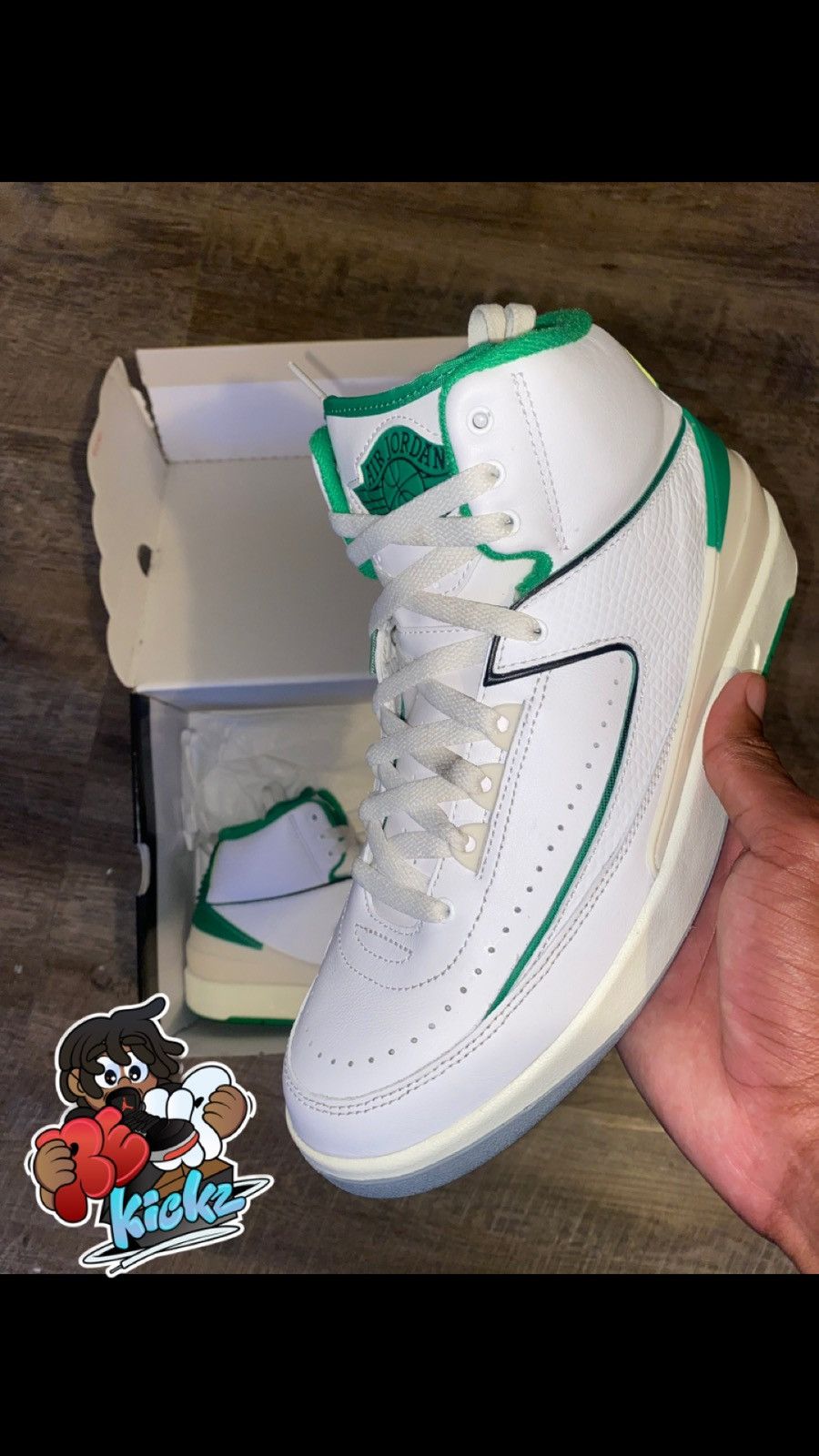 Jordan Brand Jordan 2 Lucky Green Size US 8.5 / EU 41-42 - 3 Thumbnail