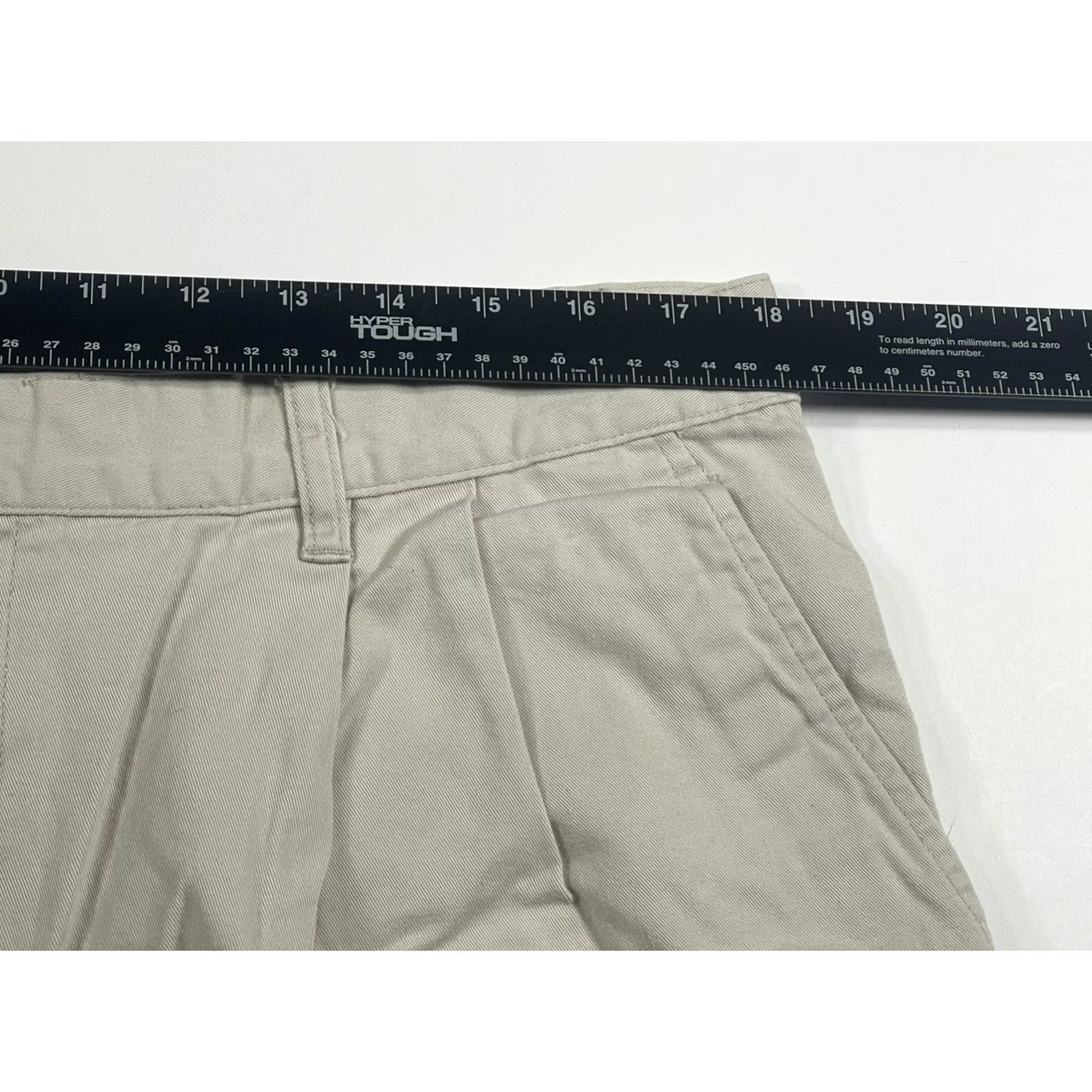 DKNY DKNY Shorts Men 38 Classic Fit Light Beige Cotton Khaki Chino Summer Casual Gel/Khakis? Size US 38 / EU 54 - 3 Thumbnail